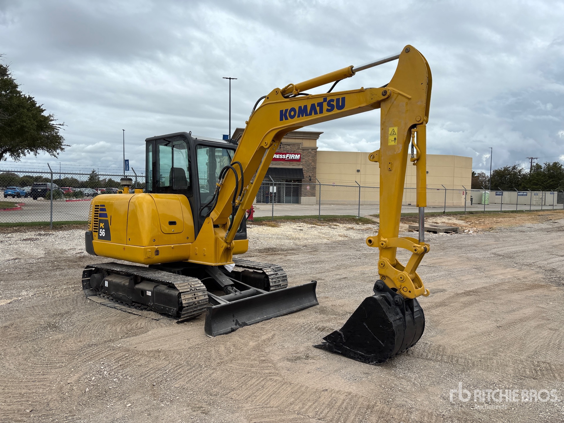 2019 Komatsu PC56-7