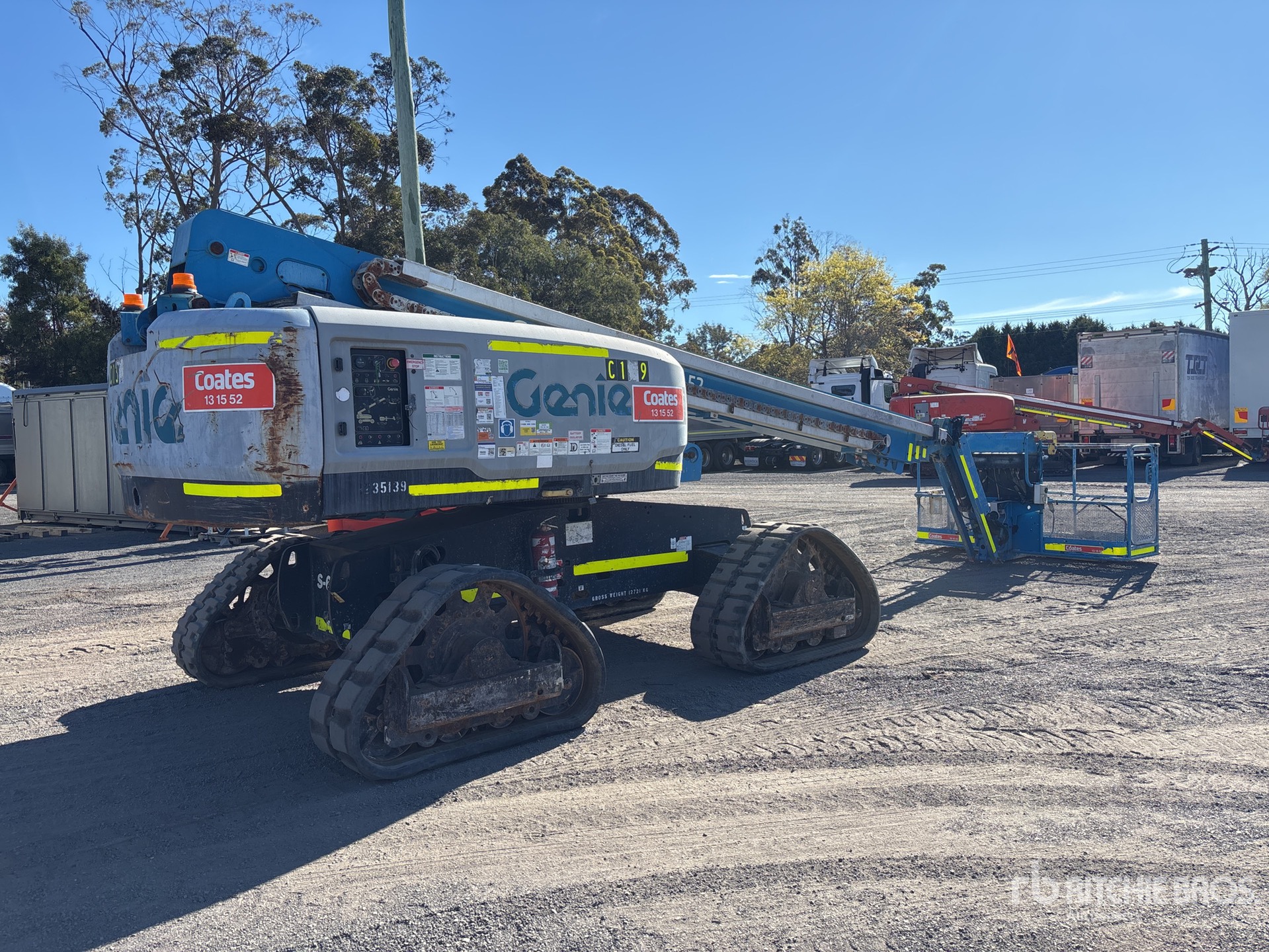 2018 Genie S-65 TRAX