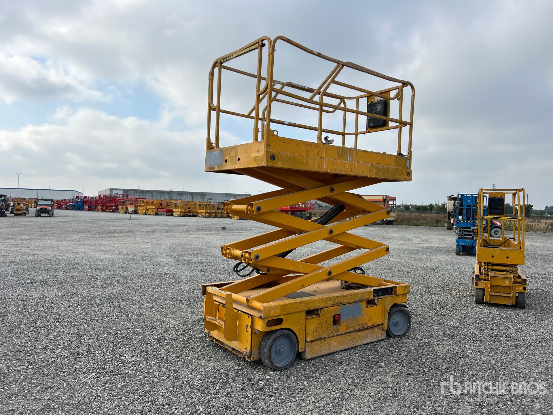 2009 Haulotte COMPACT 8W NT