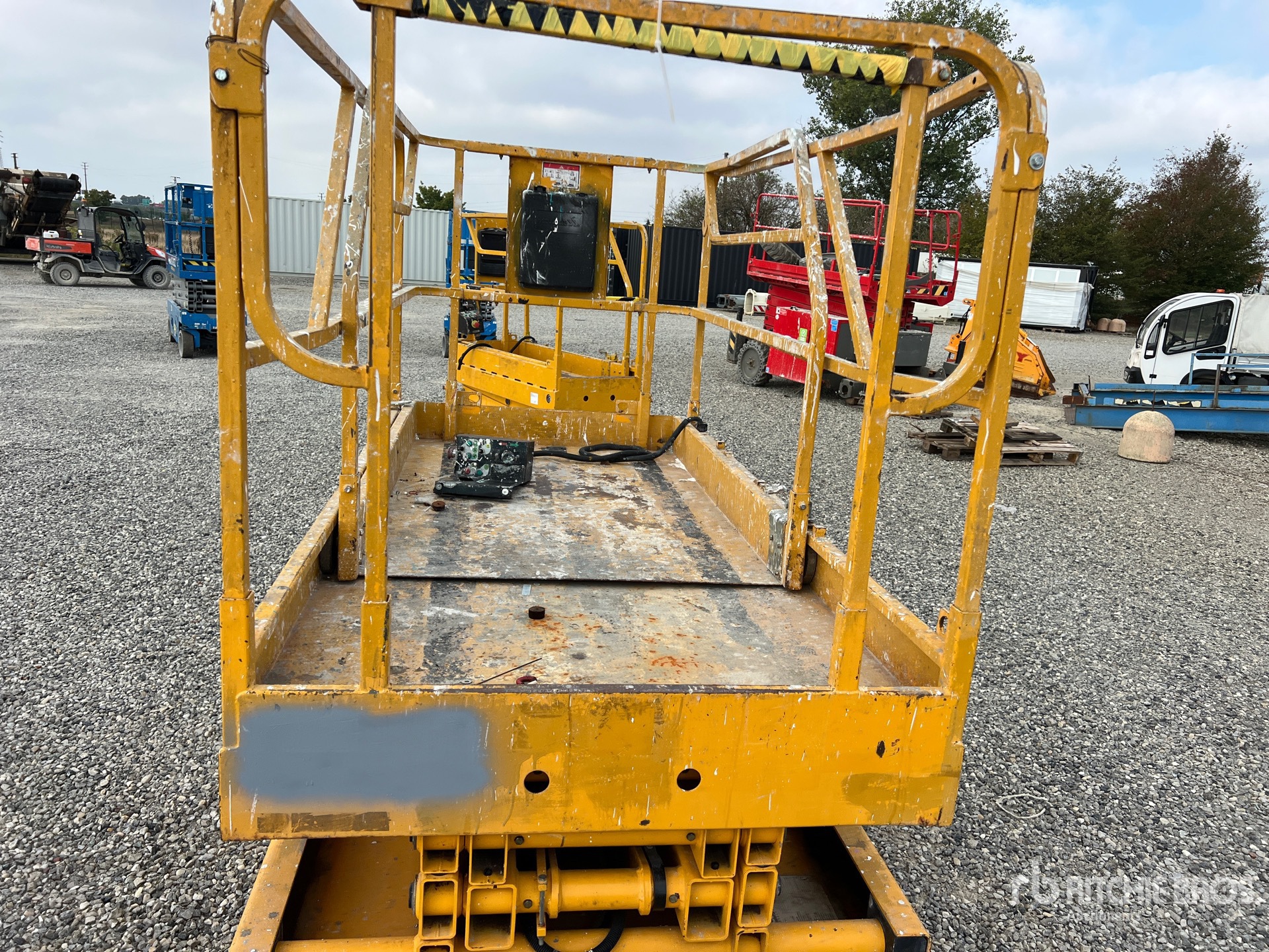 2009 Haulotte COMPACT 8W NT