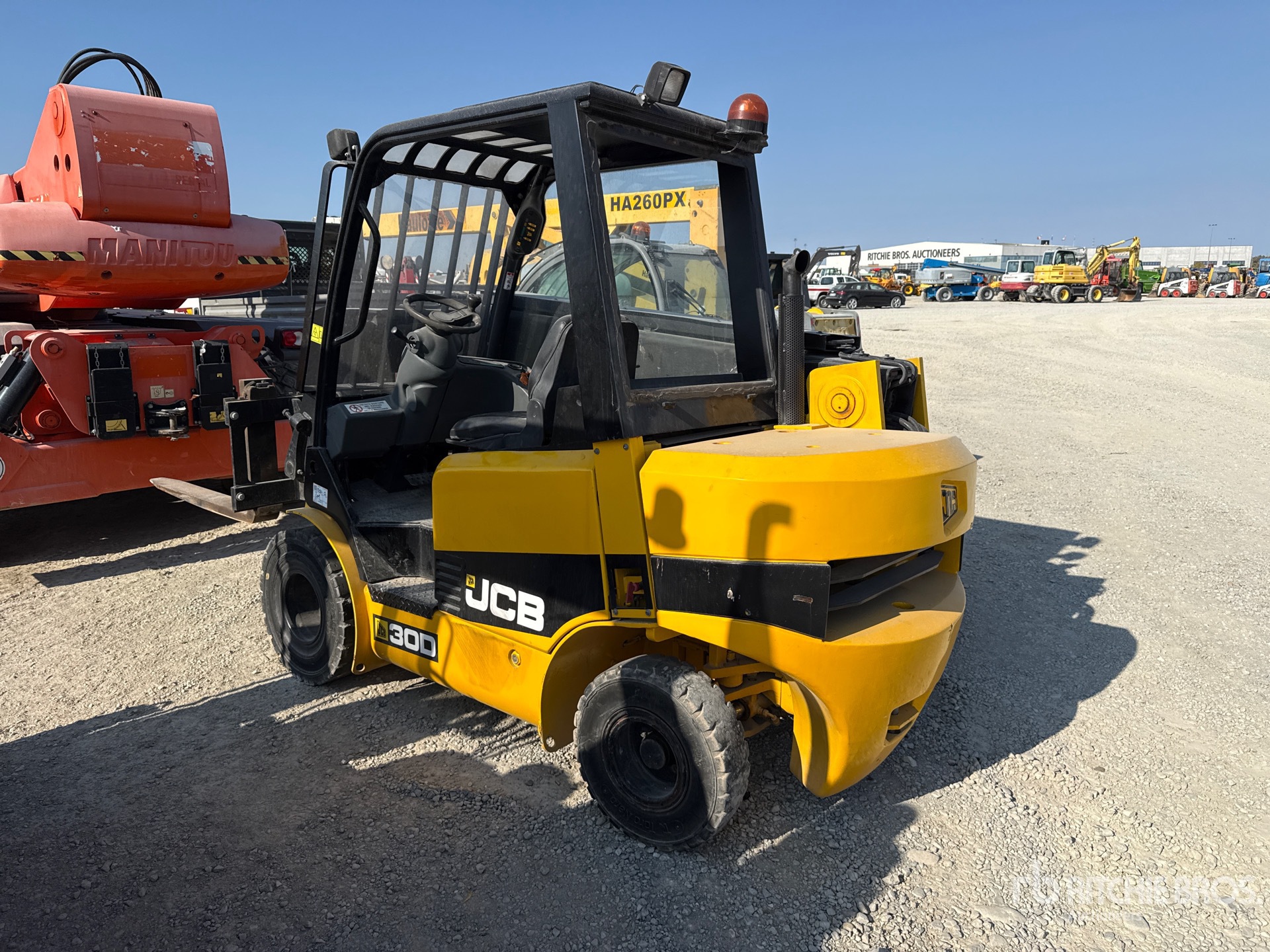 2000 JCB 300