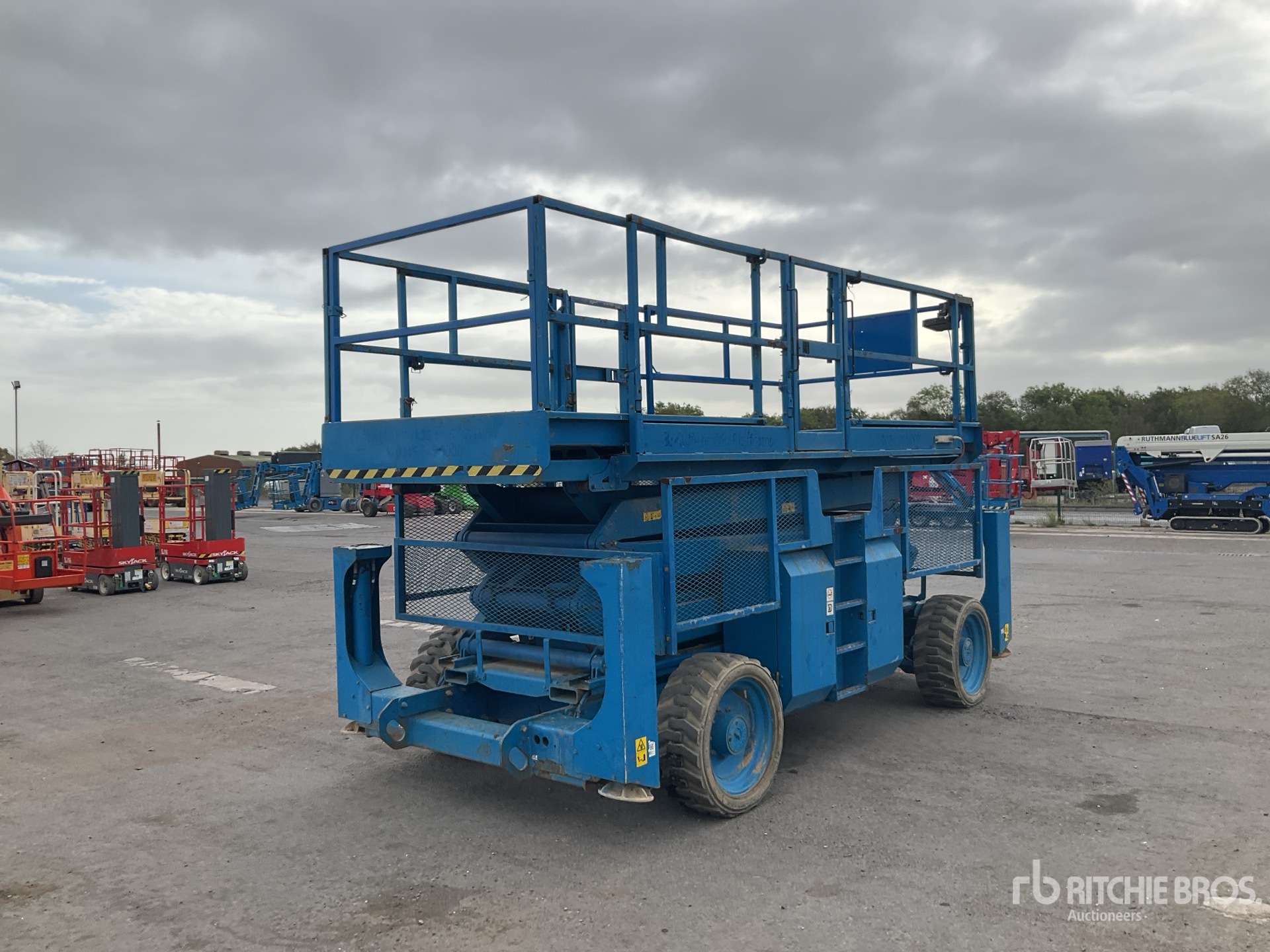 2014 Genie GS-3390