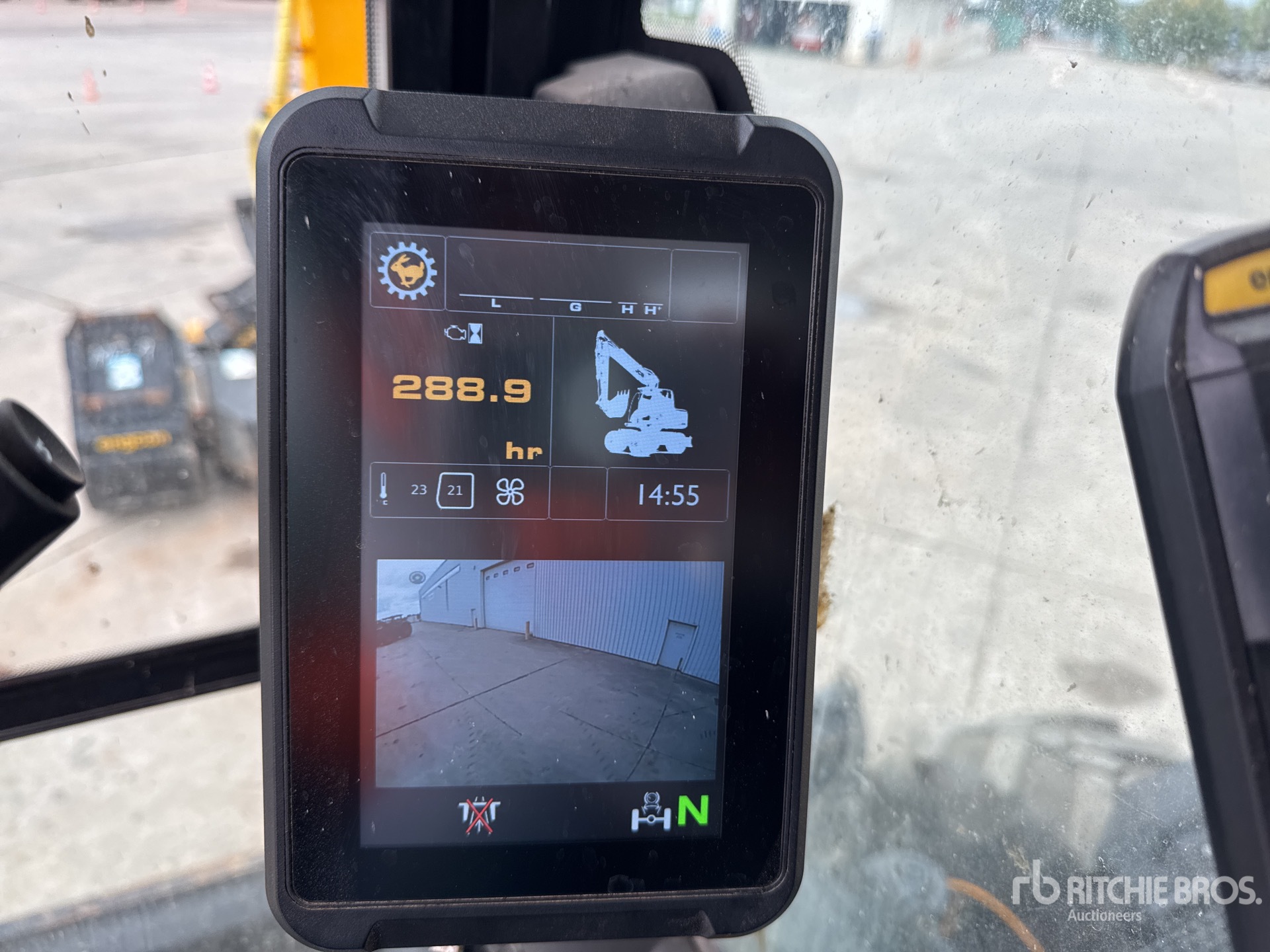 2023 JCB JS145WT-SV