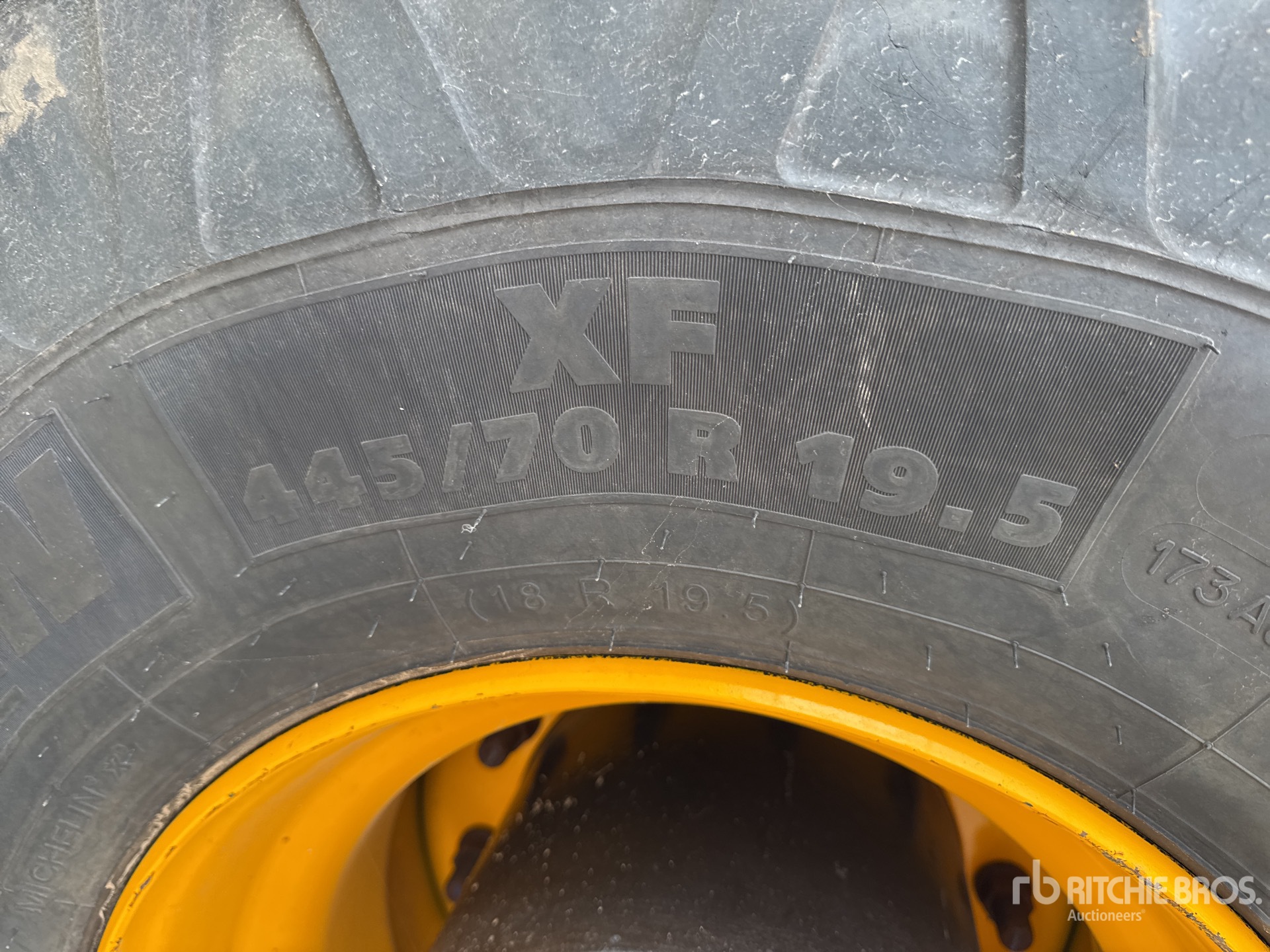 2023 JCB JS145WT-SV
