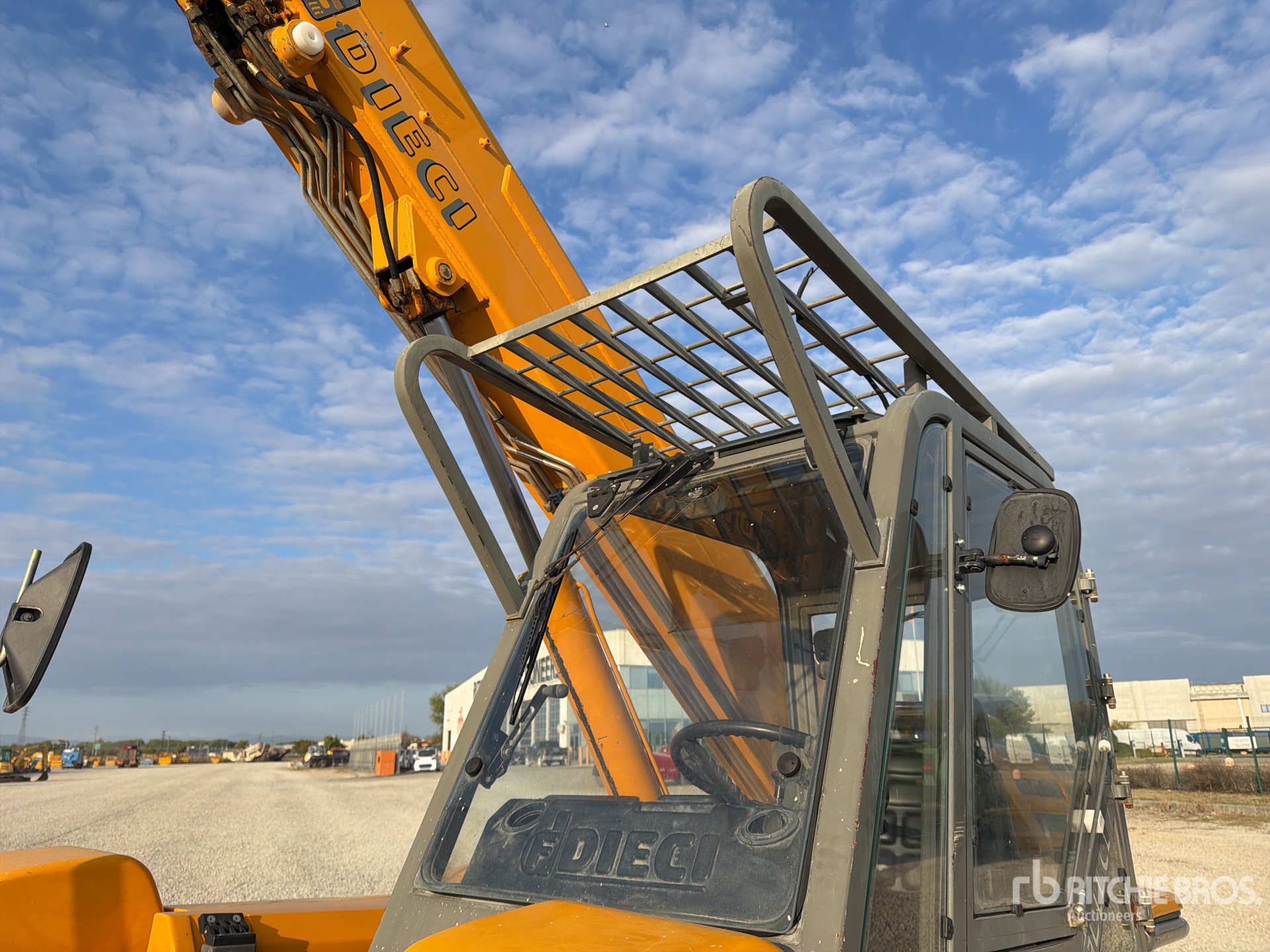 Dieci ET126