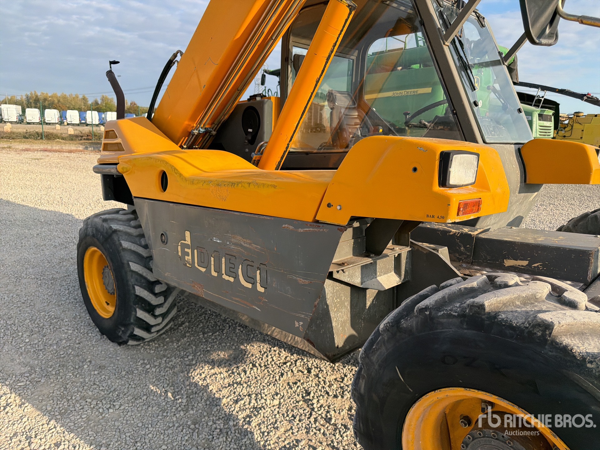 Dieci ET126