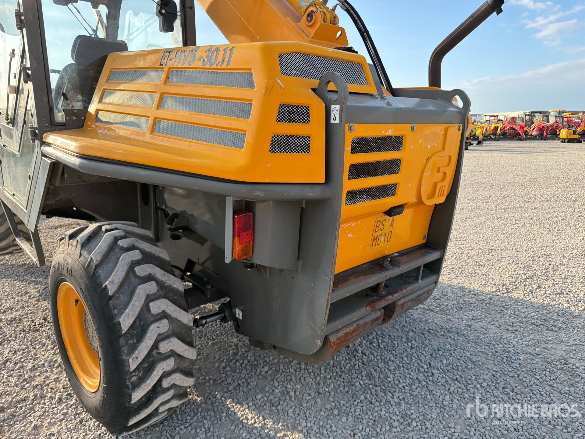 Dieci ET126
