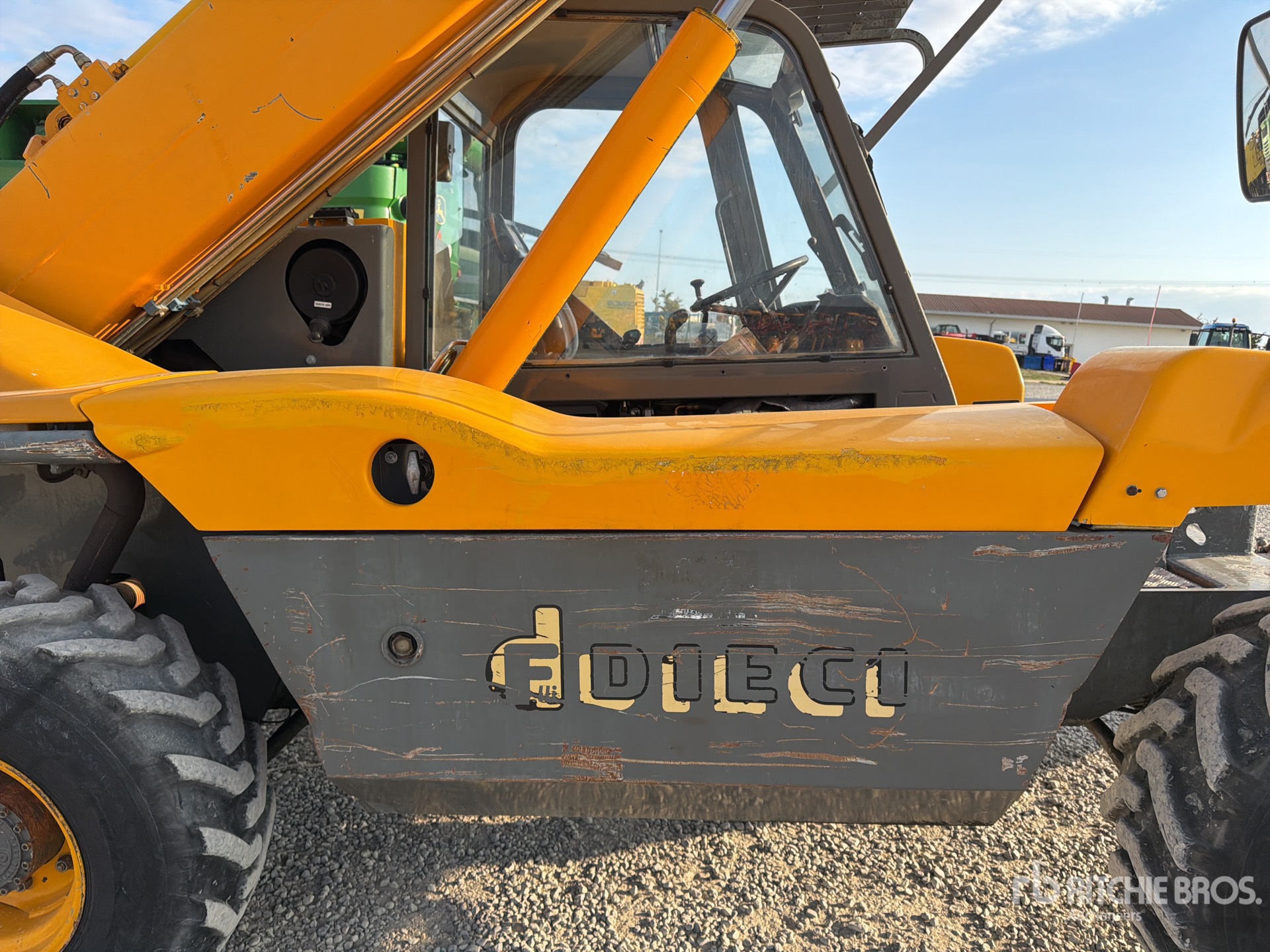 Dieci ET126