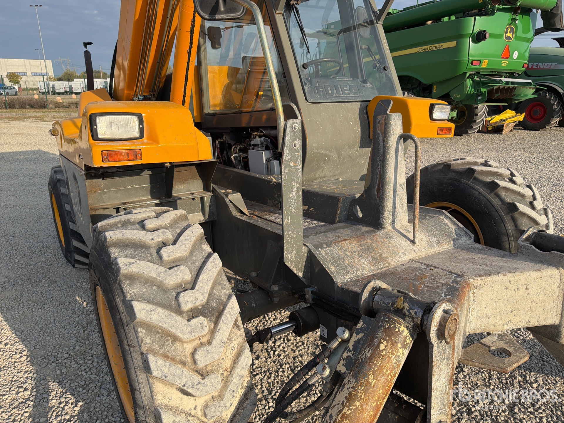 Dieci ET126