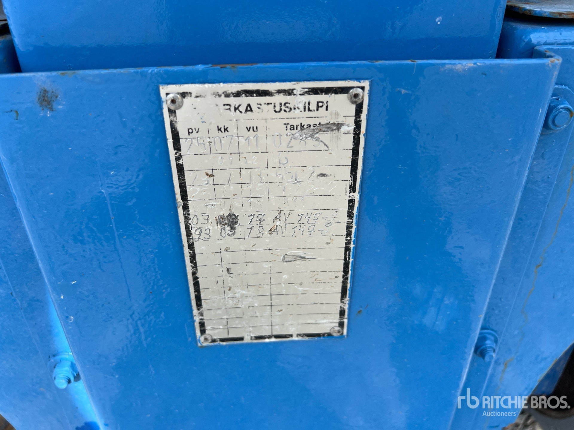 Upright TM12