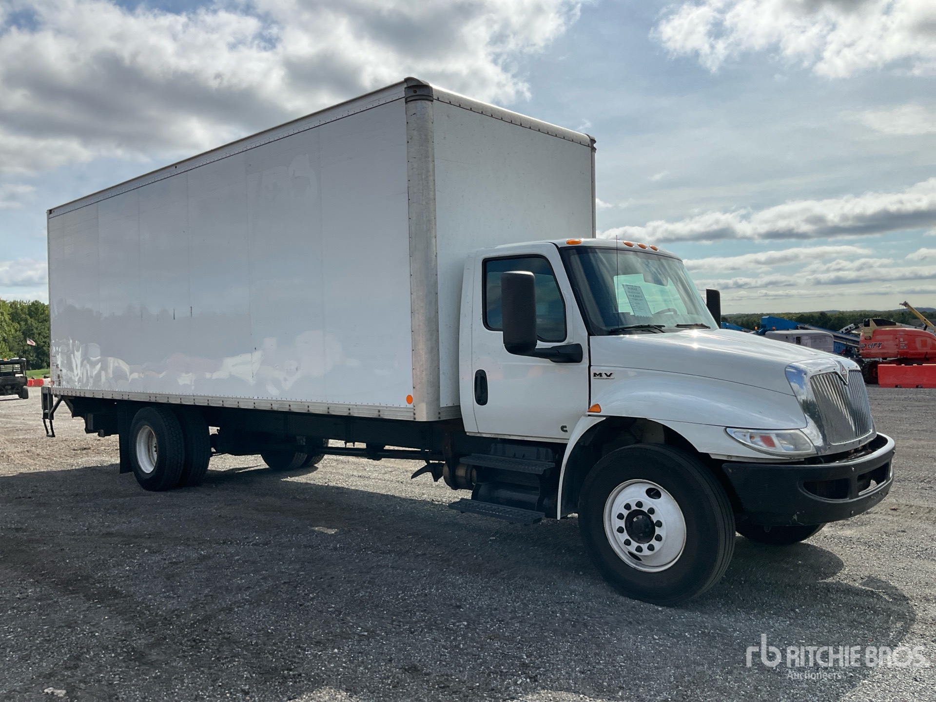 2020 International MV607