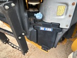 Engine with DEF / AdBlue Tank