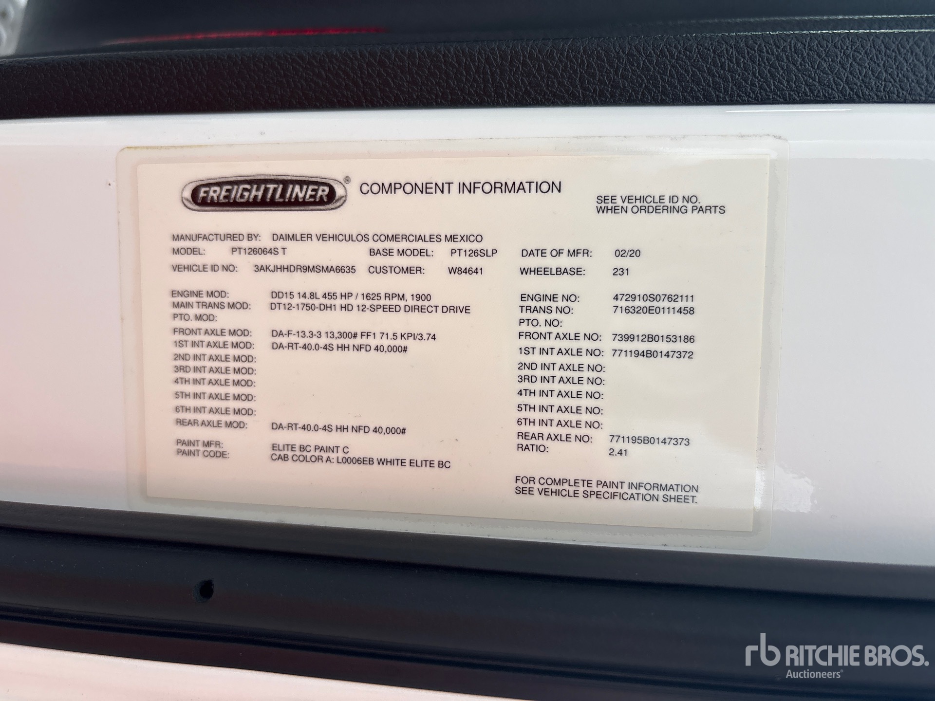 2021 Freightliner CASCADIA 126