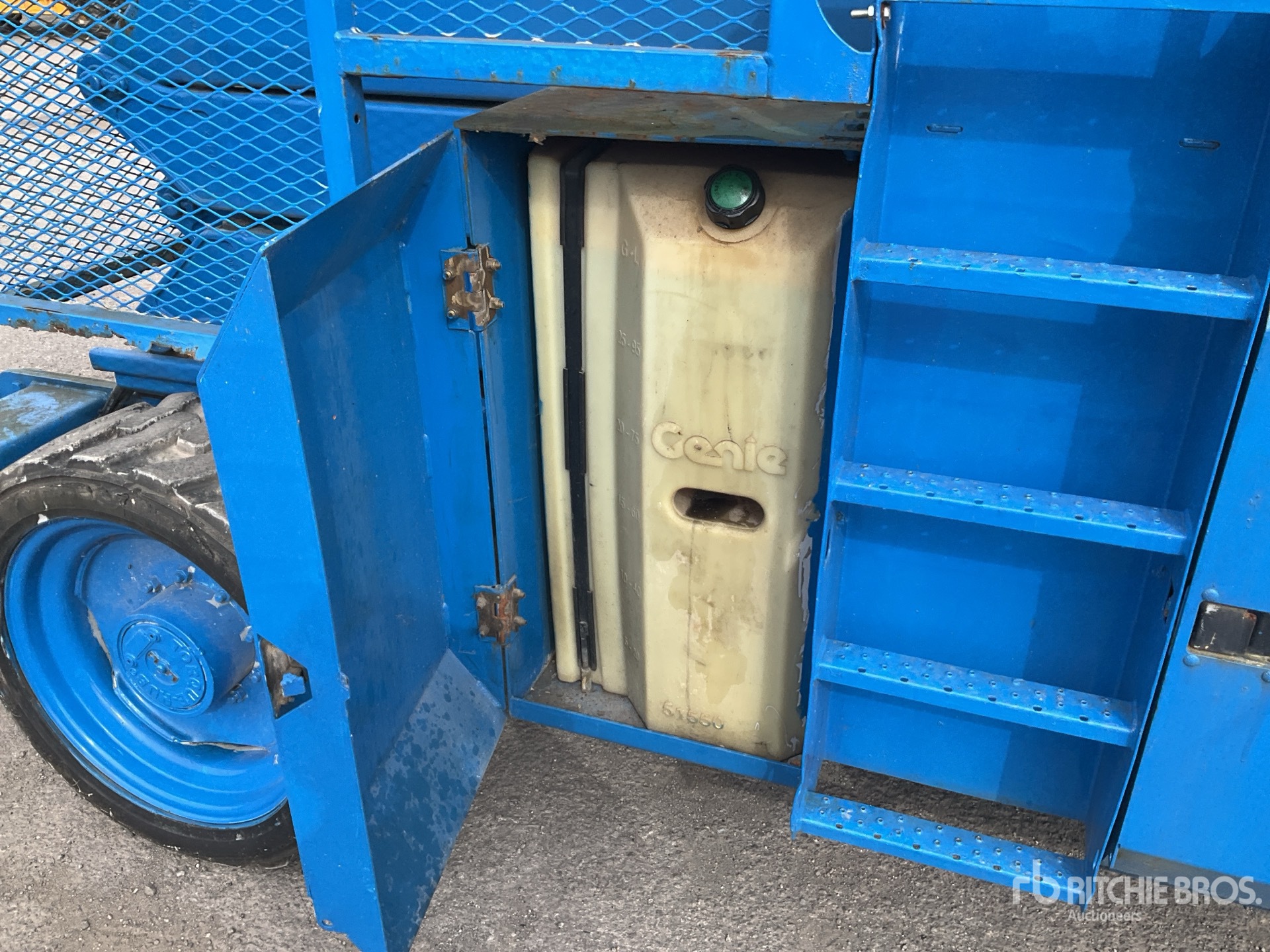 2014 Genie GS5390