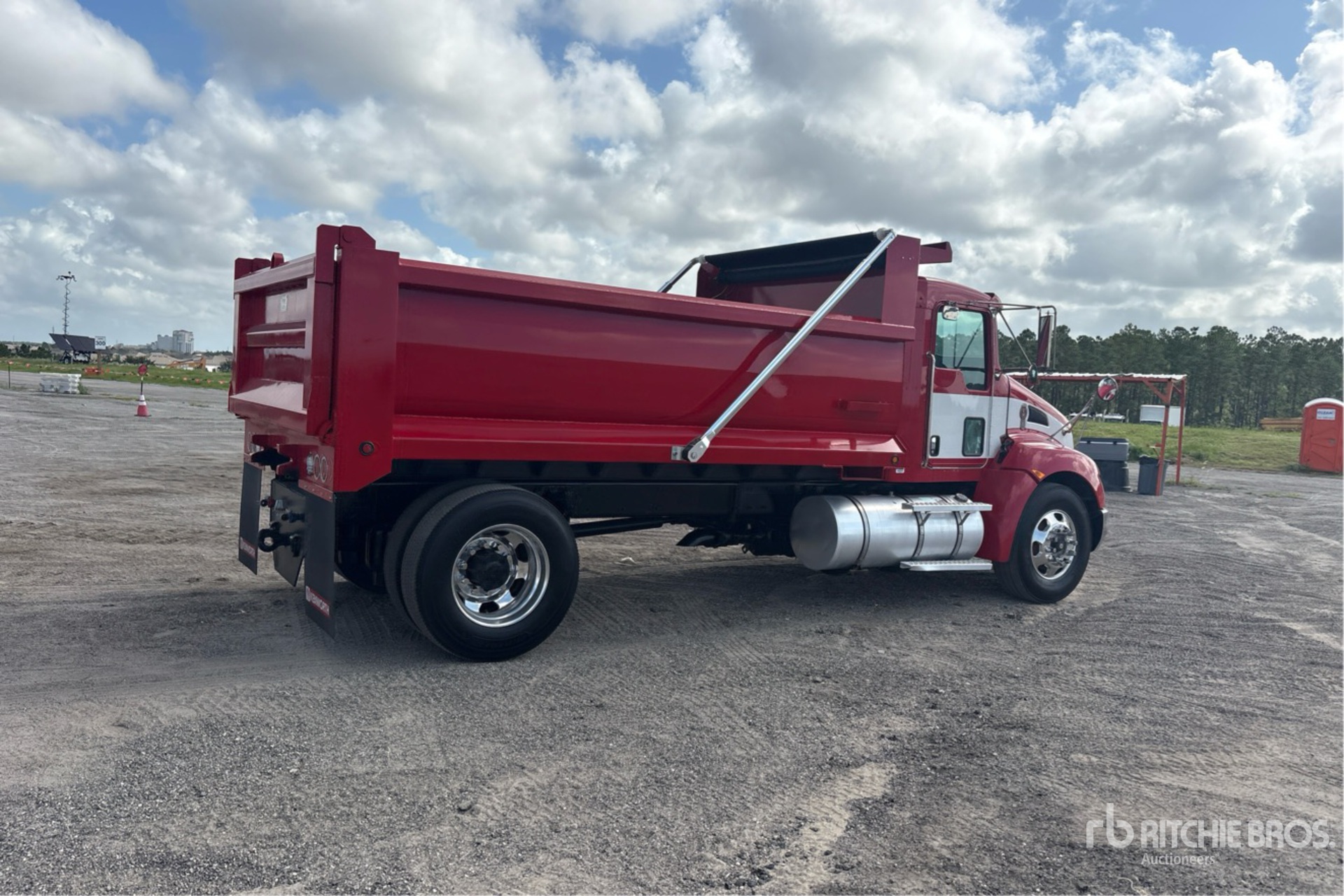 2019 Kenworth T370