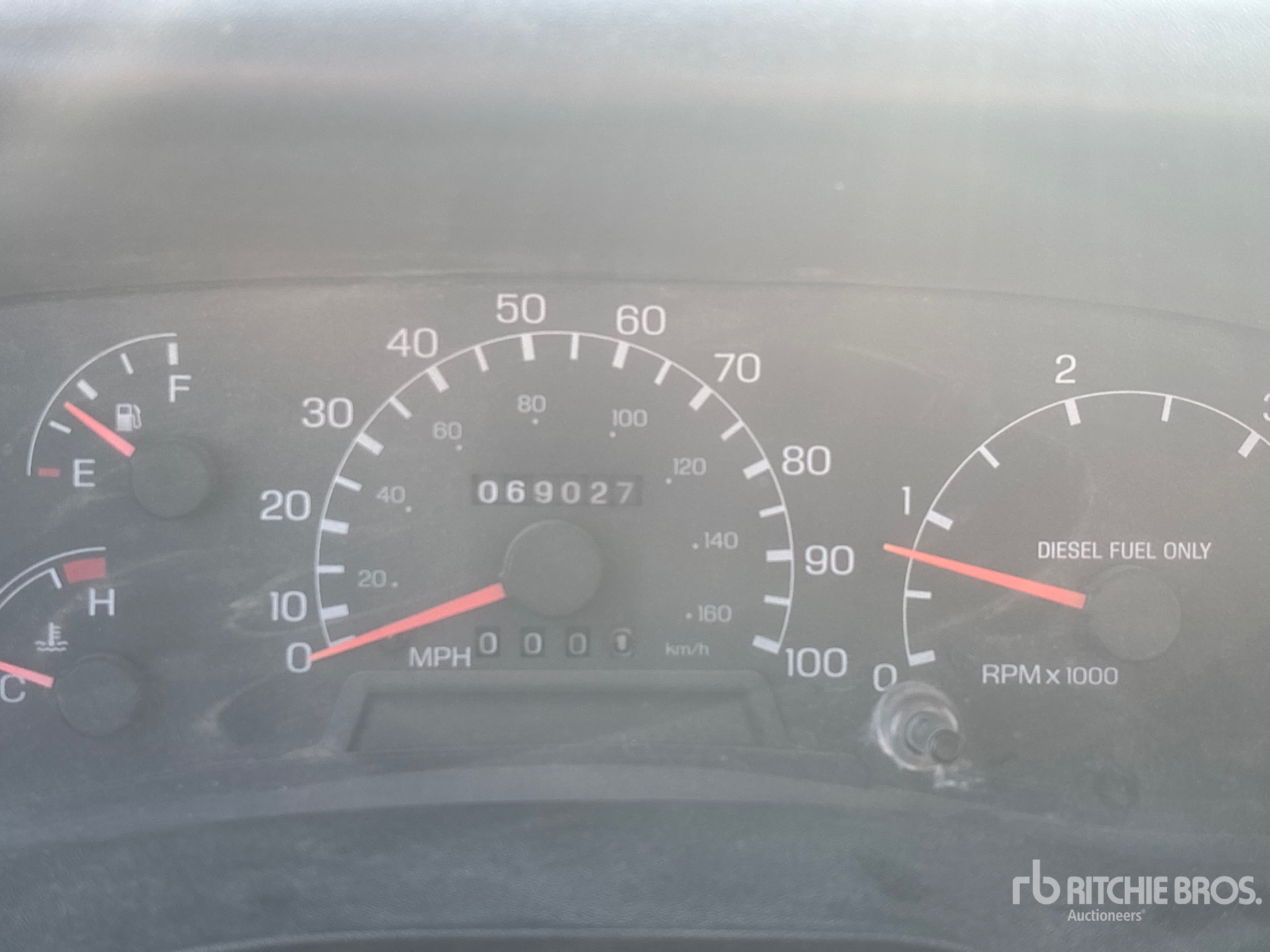 2002 Ford F-750