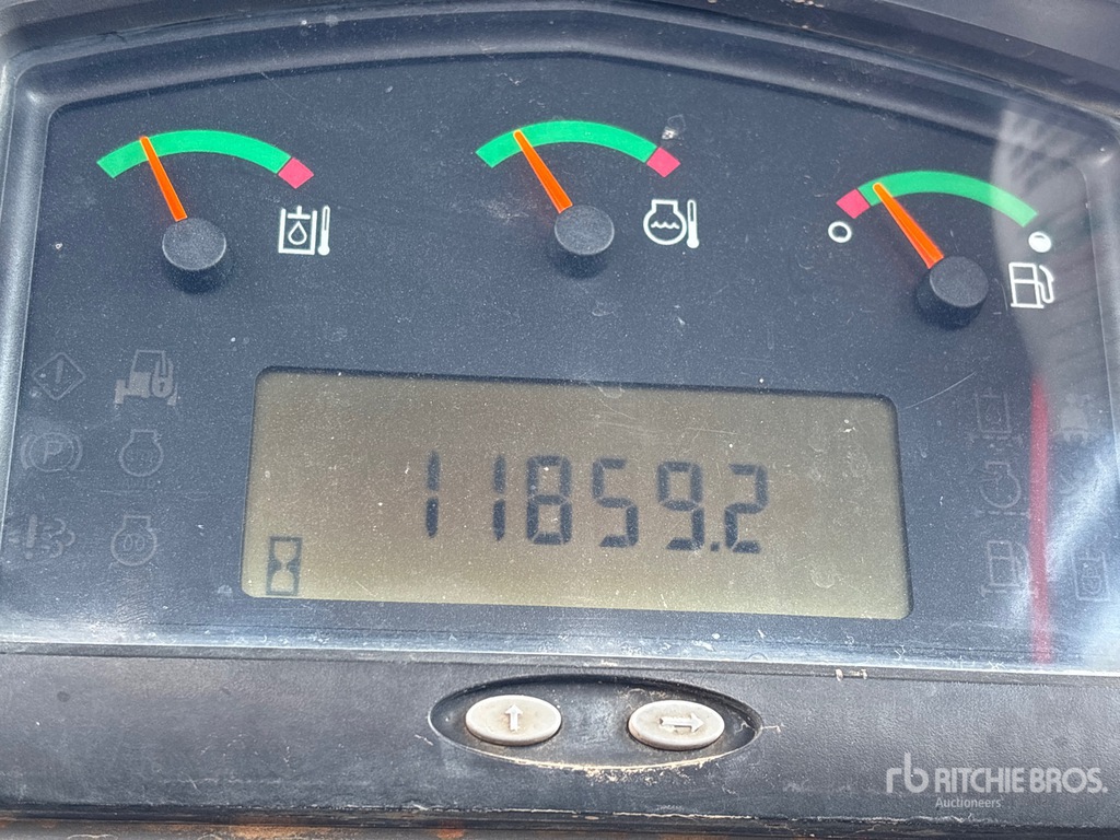 General Appearance with Hour Meter / Odometer