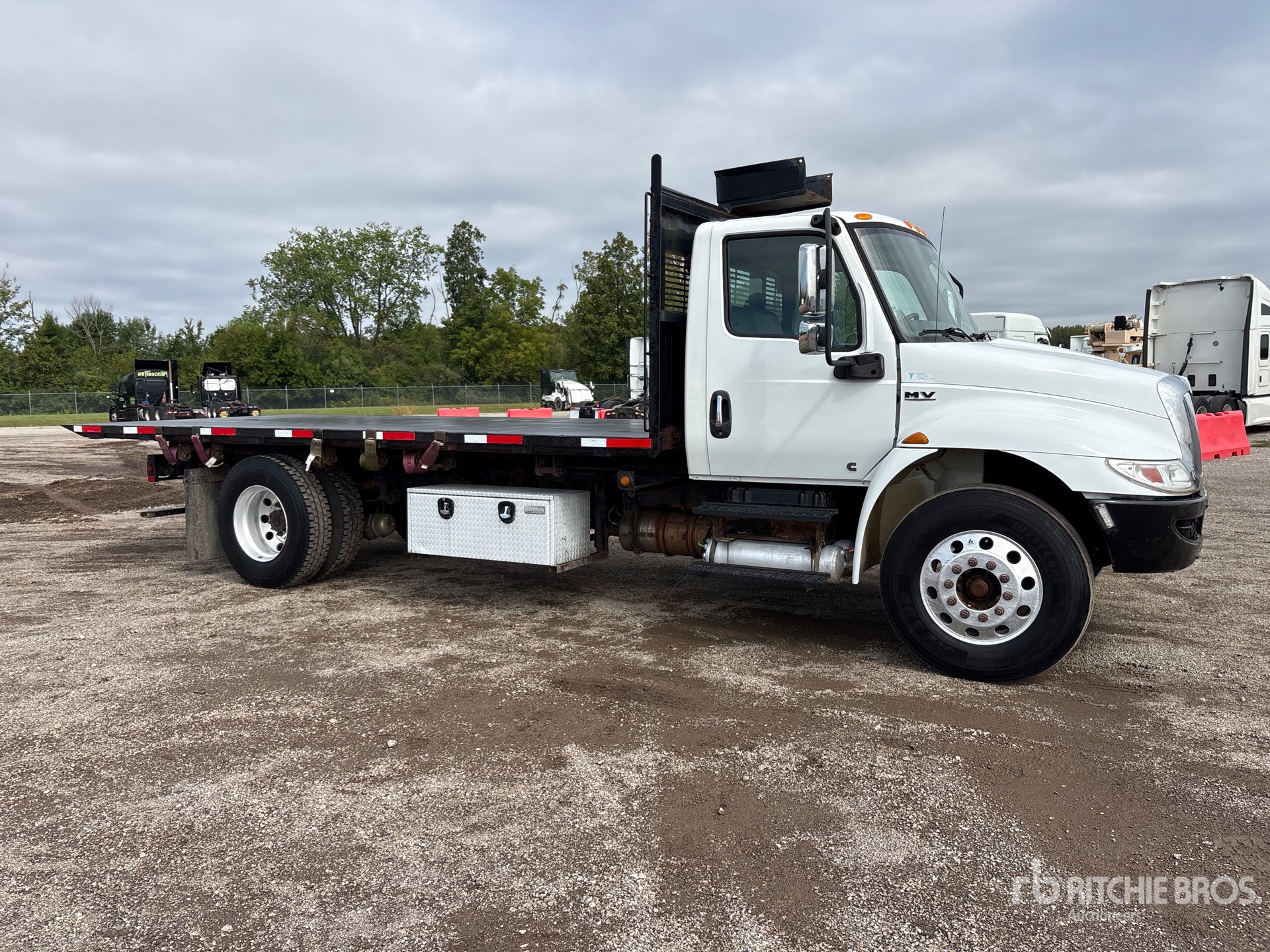 2019 International MV 607