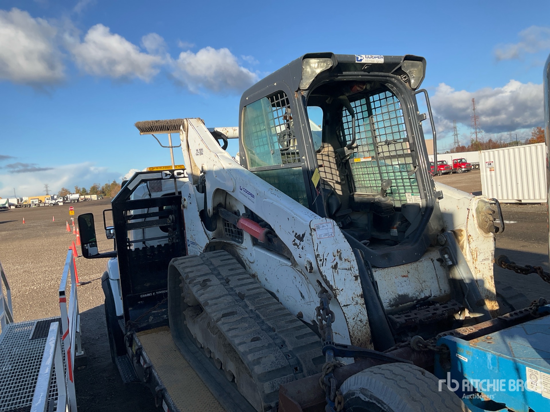 2017 Bobcat T740