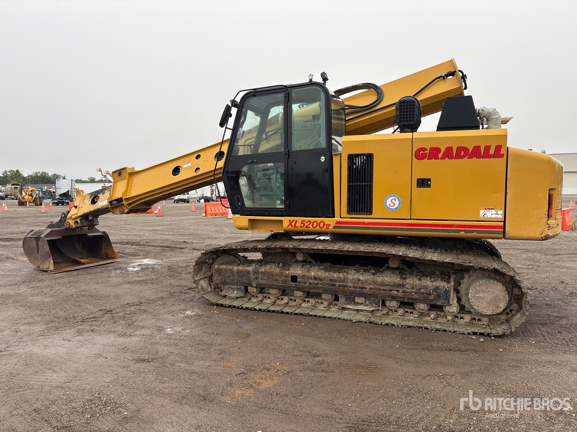 Gradall XL5200SV