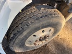 Underbody with Right Steer Tire