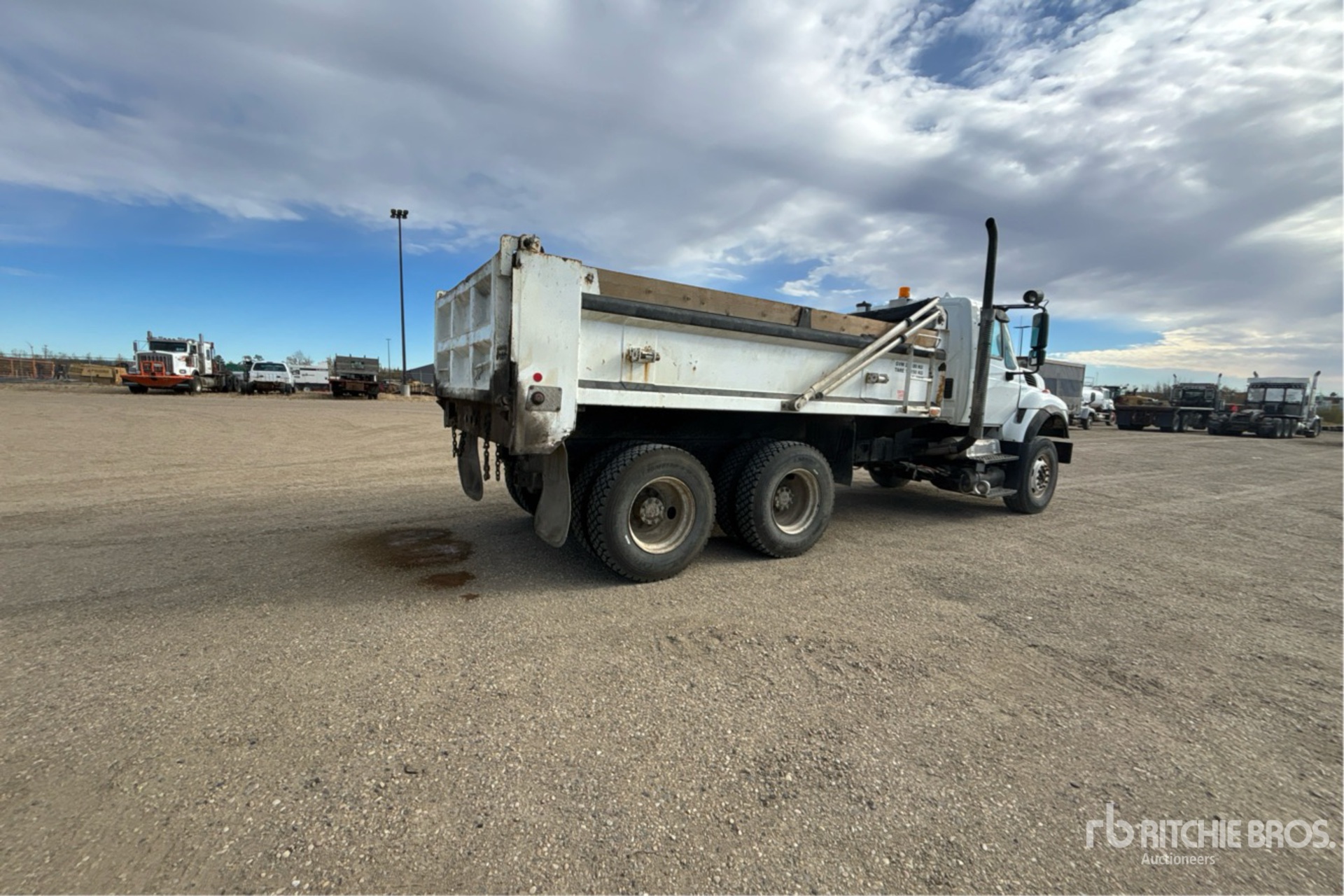 2011 International 7500
