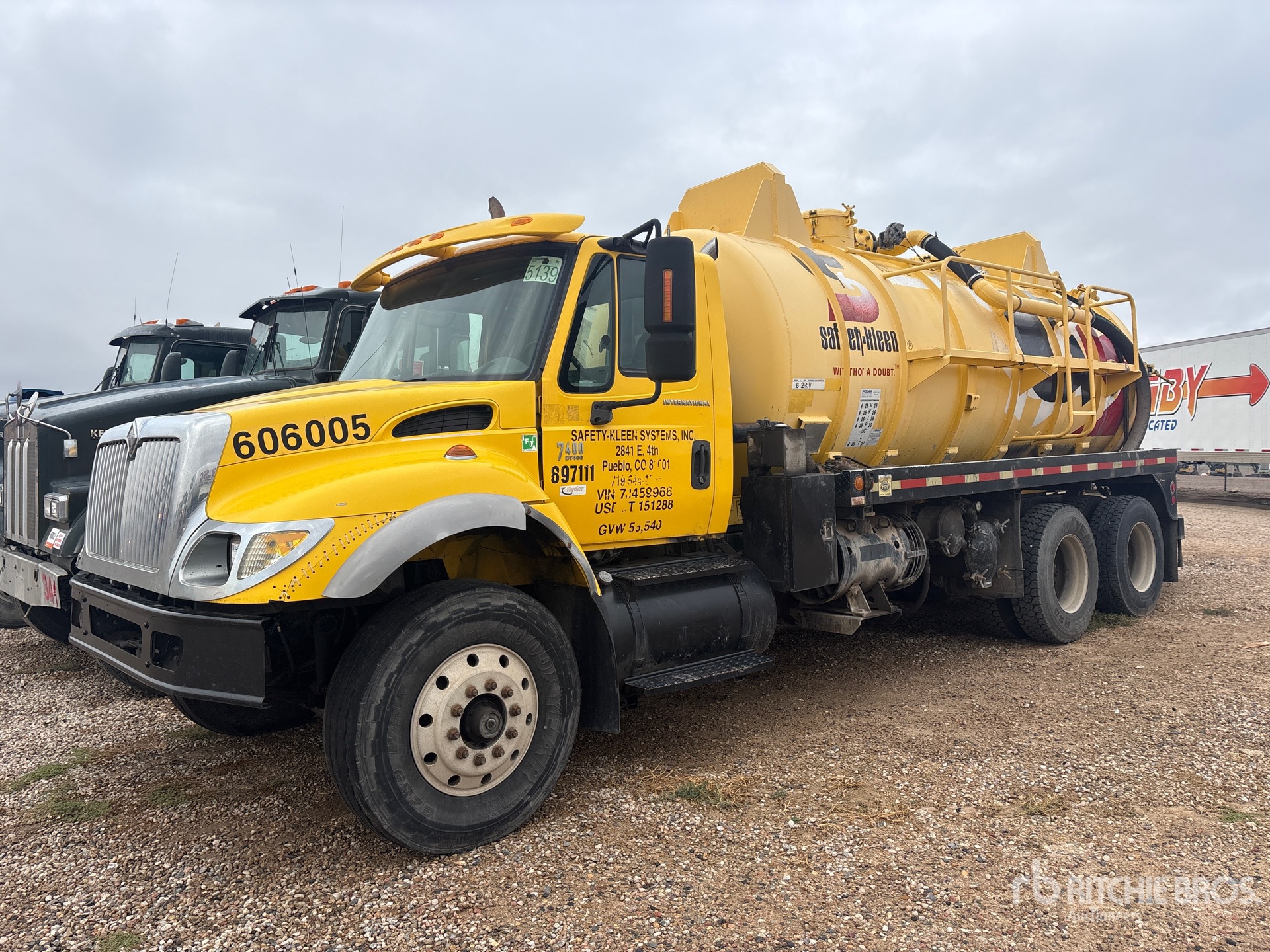 2007 International WORKSTAR 7400
