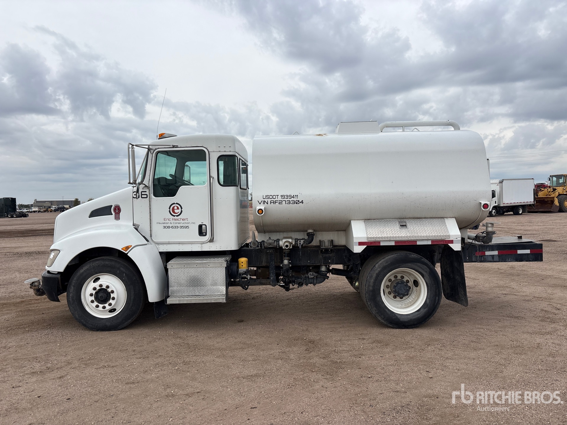 2010 Kenworth T370