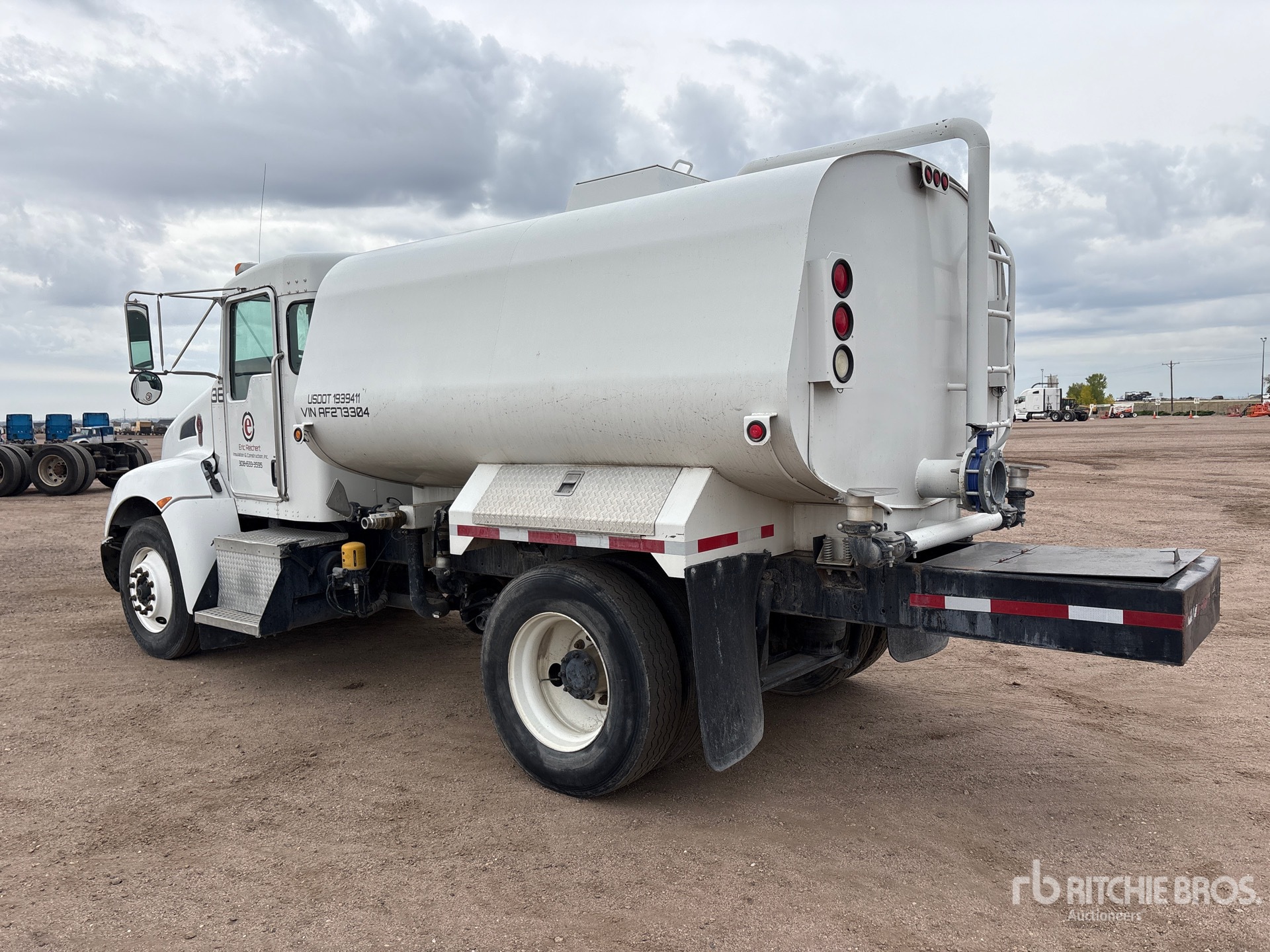 2010 Kenworth T370