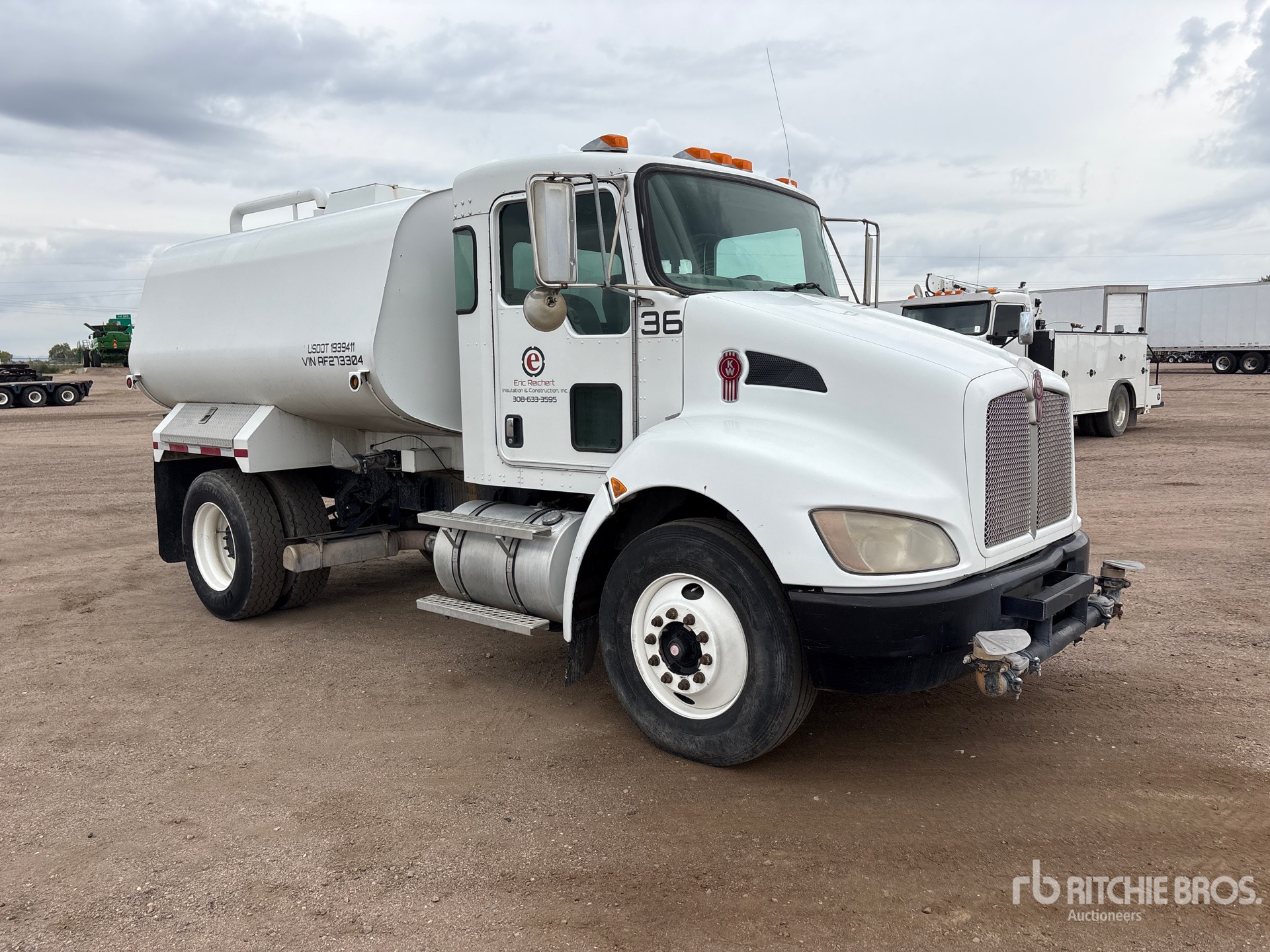 2010 Kenworth T370