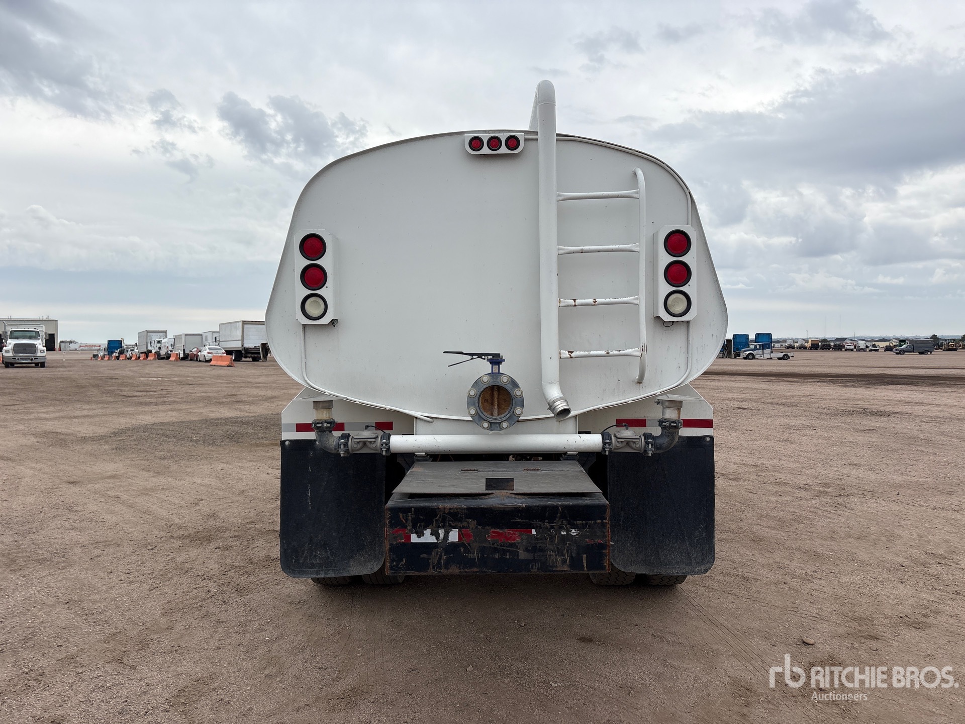 2010 Kenworth T370
