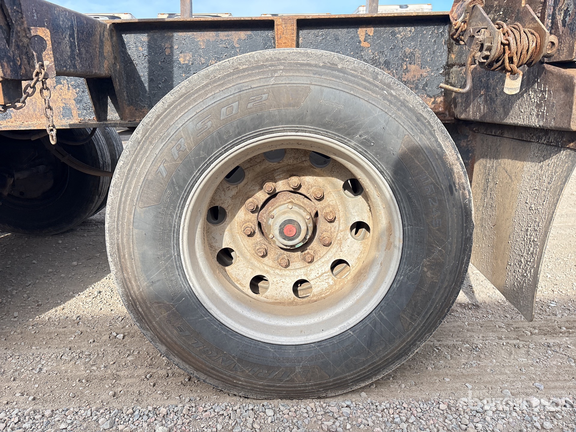 2005 Valley 47 FT TRI/A SELF-LOADING