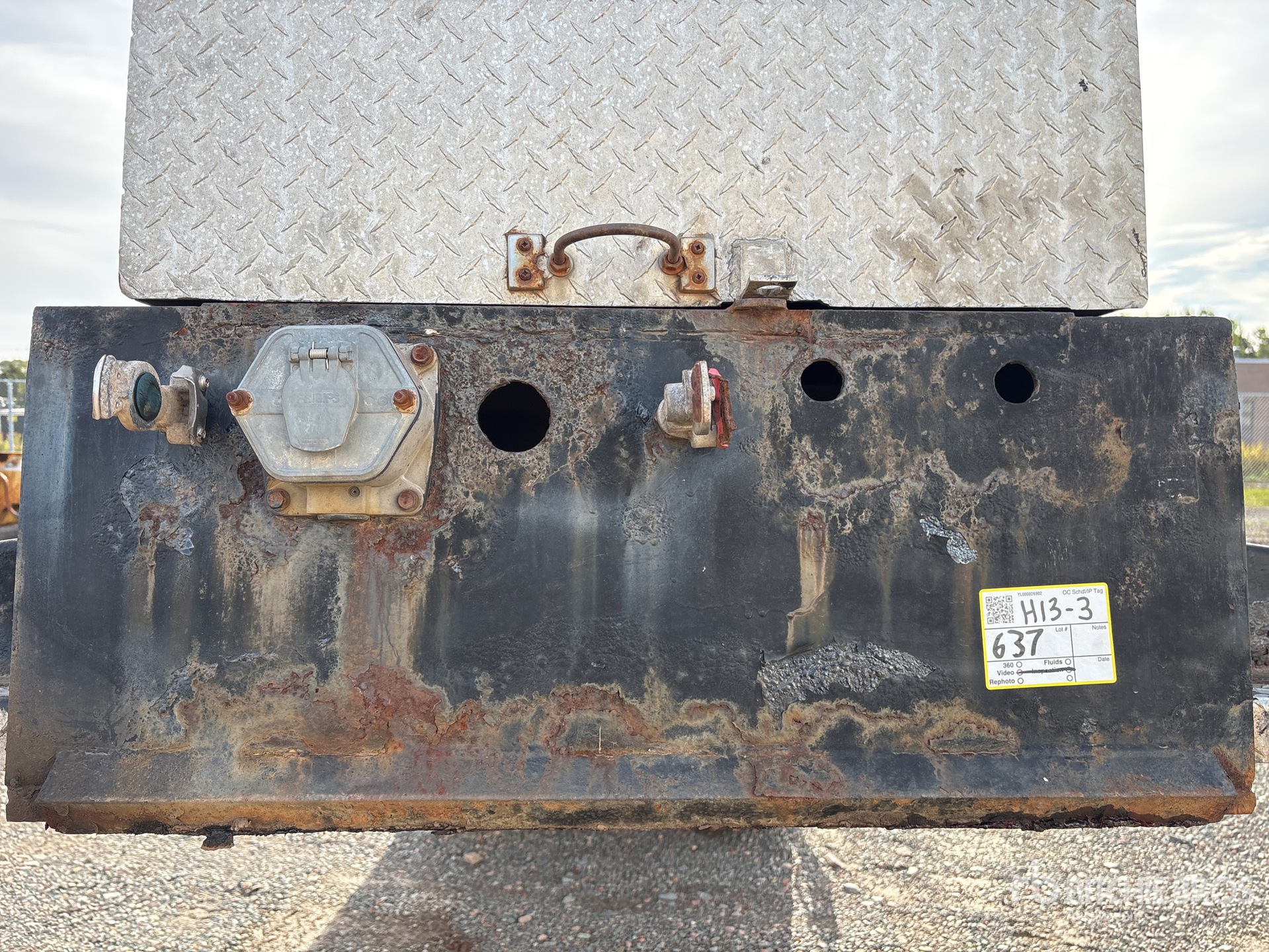 2008 Deloupe 60 TON TRI/A BEAM REMOVABLE GOO ...