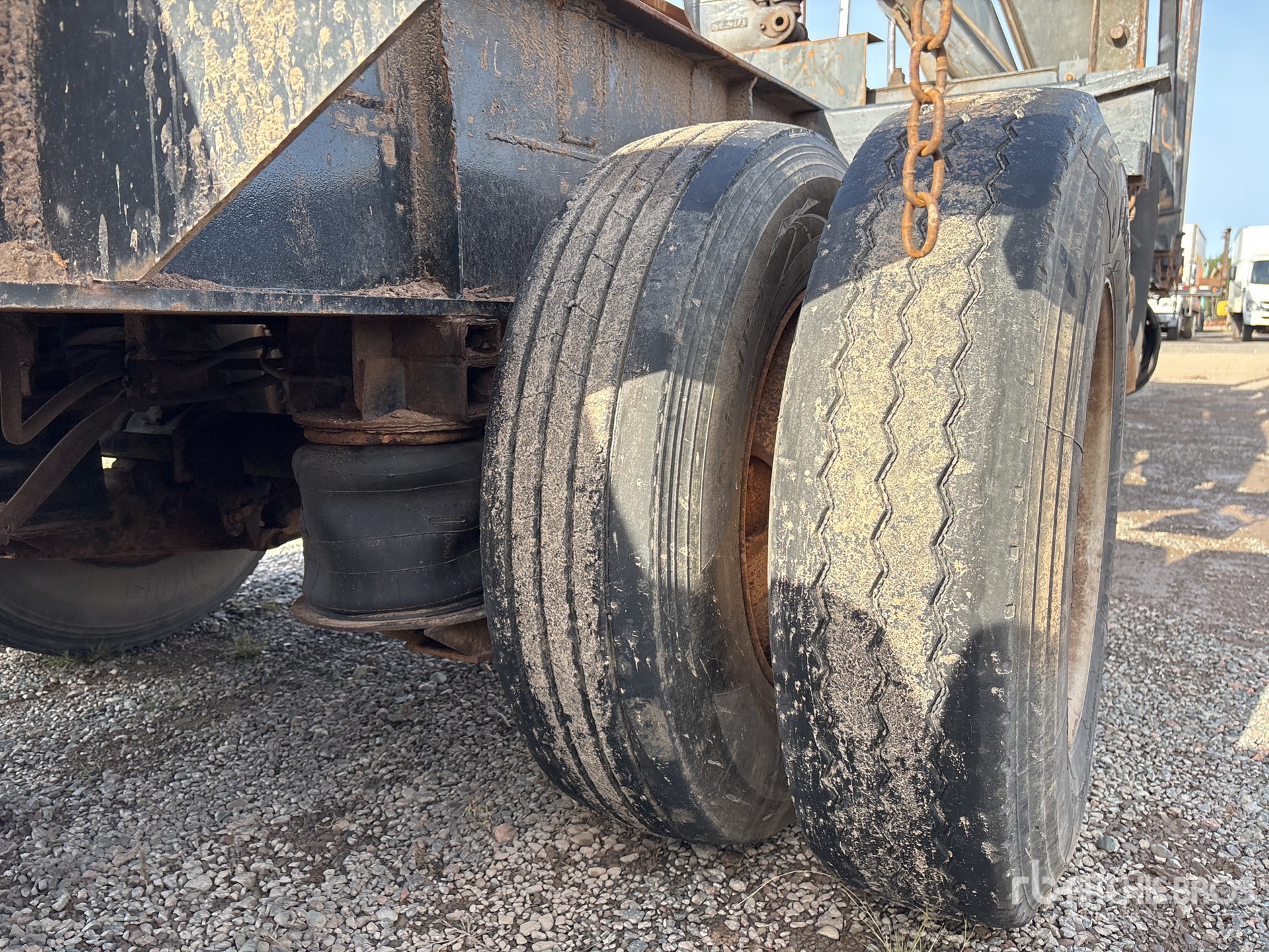 1997 BWS 45 FT TRI/A SELF-LOADING
