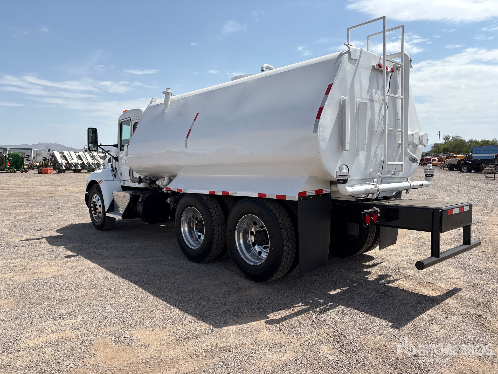 2015 Kenworth T370
