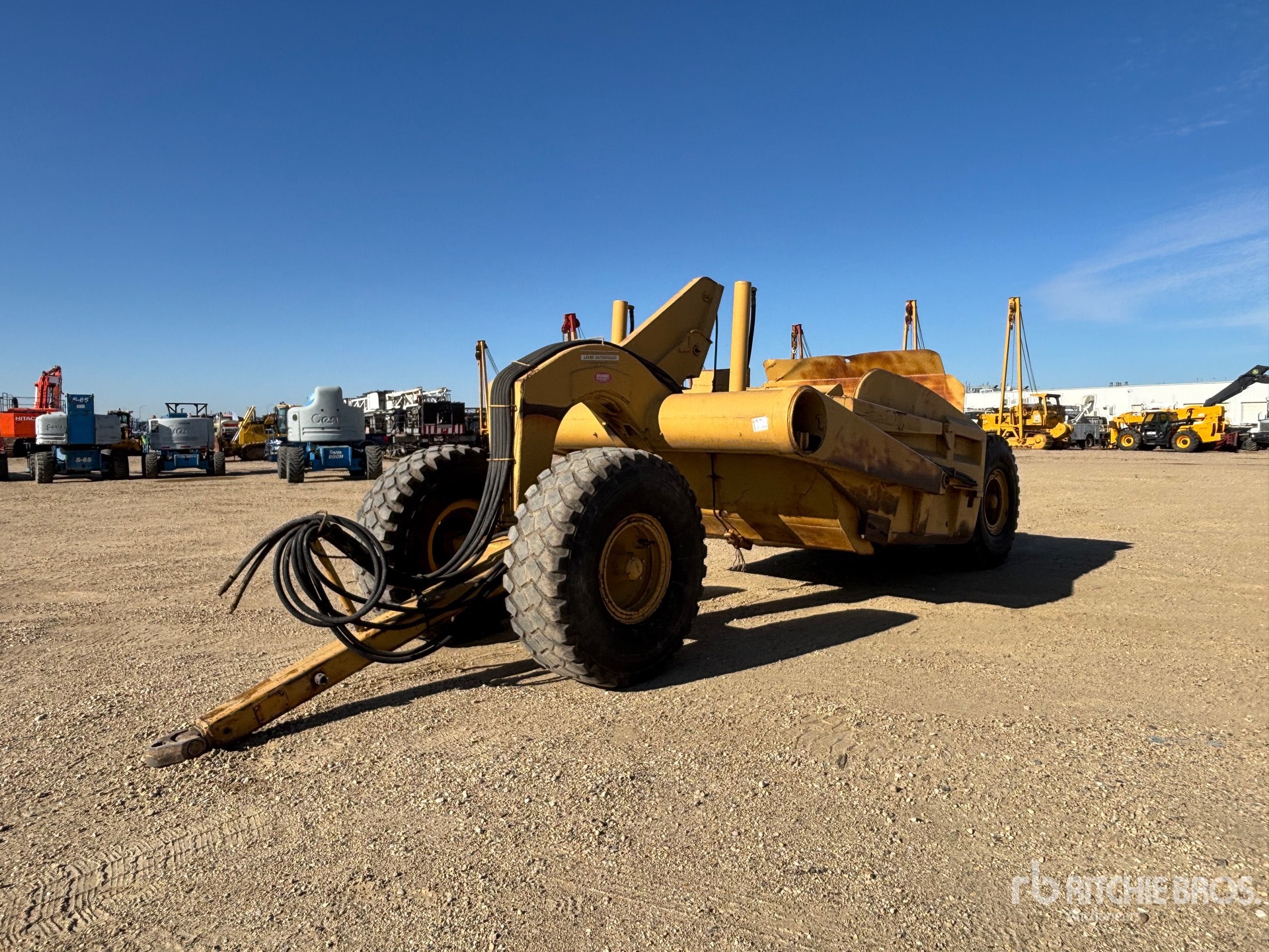  Caterpillar 60