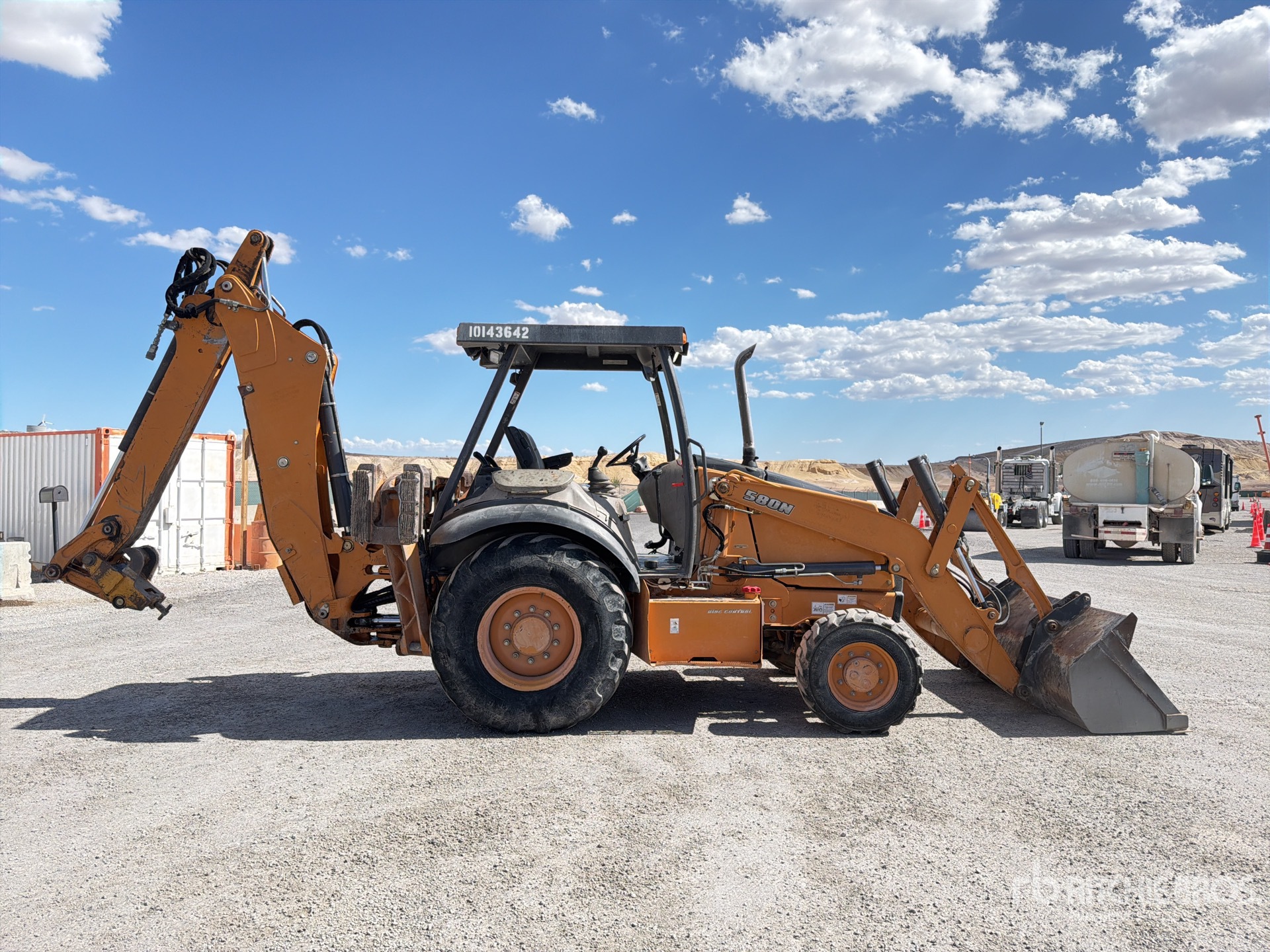 Case 580N