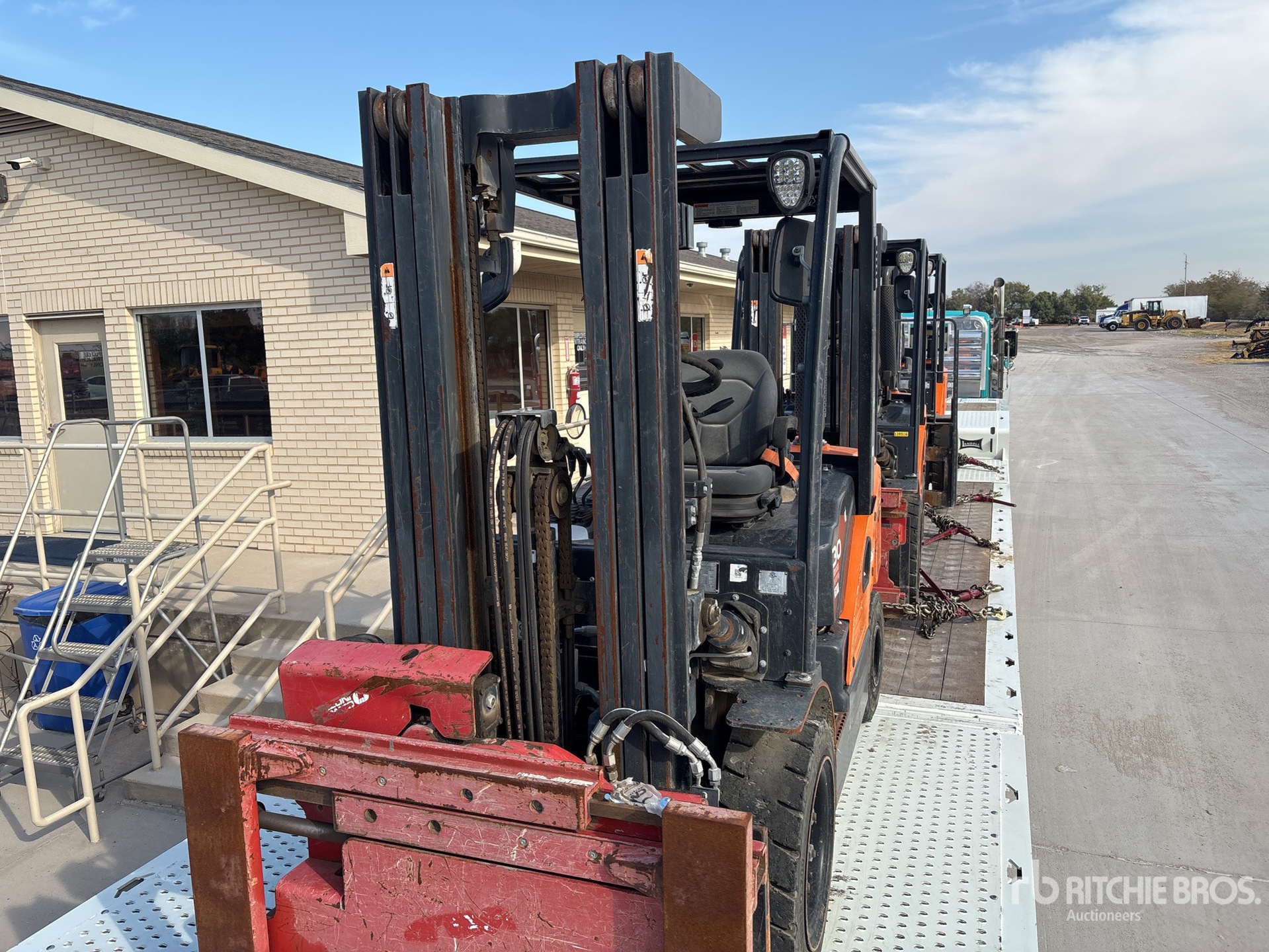 2022 Doosan D30S7