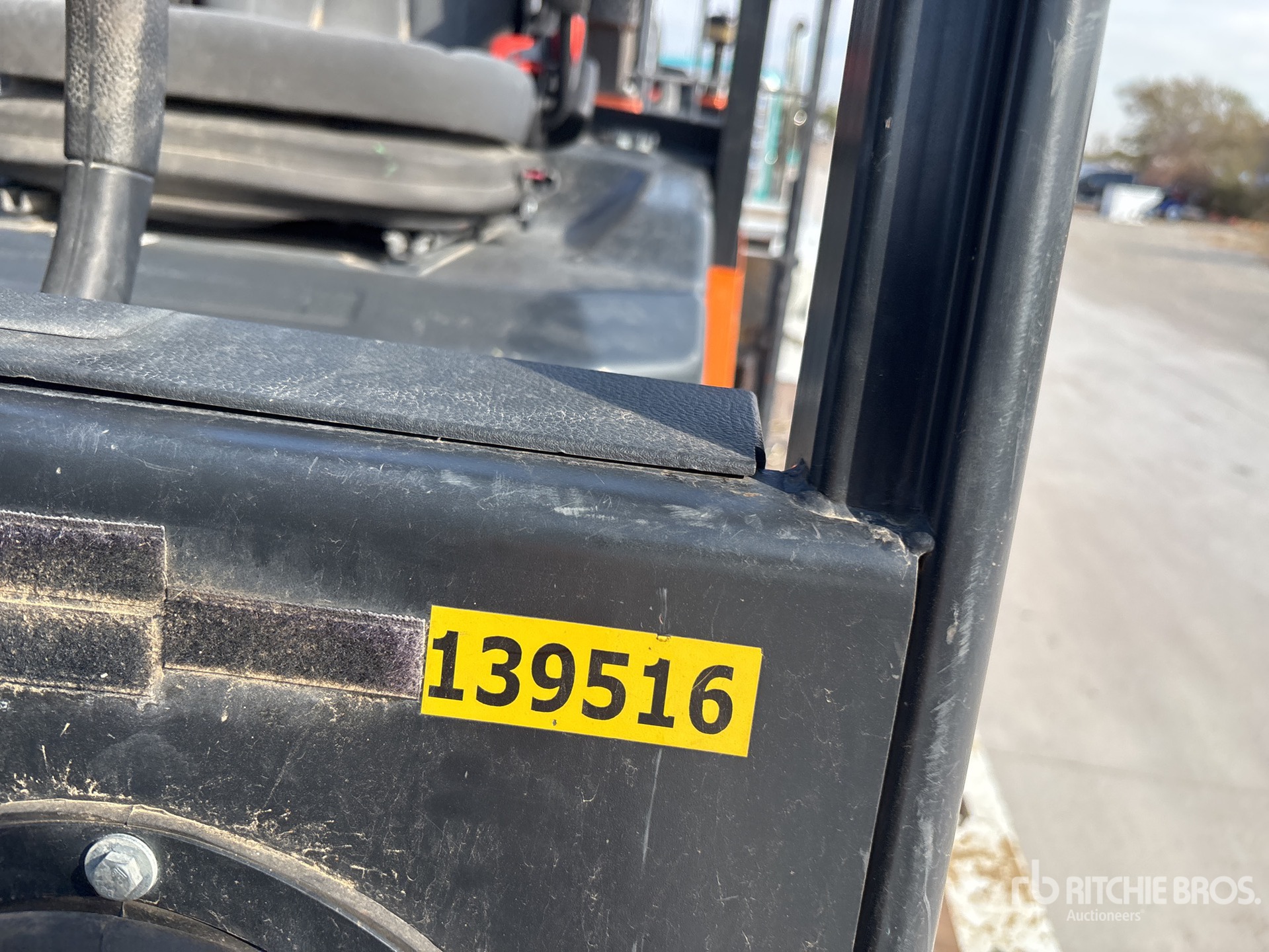 2022 Doosan D30S7