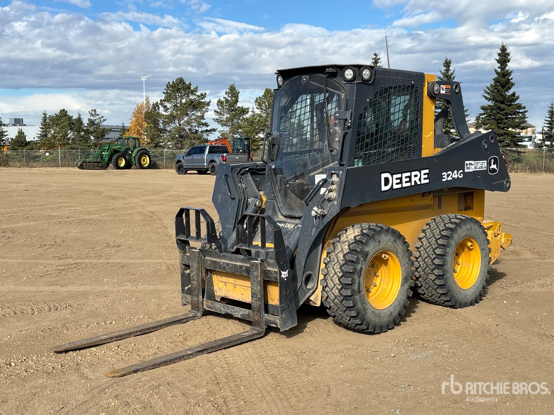Photo of 2019 John Deere 324G