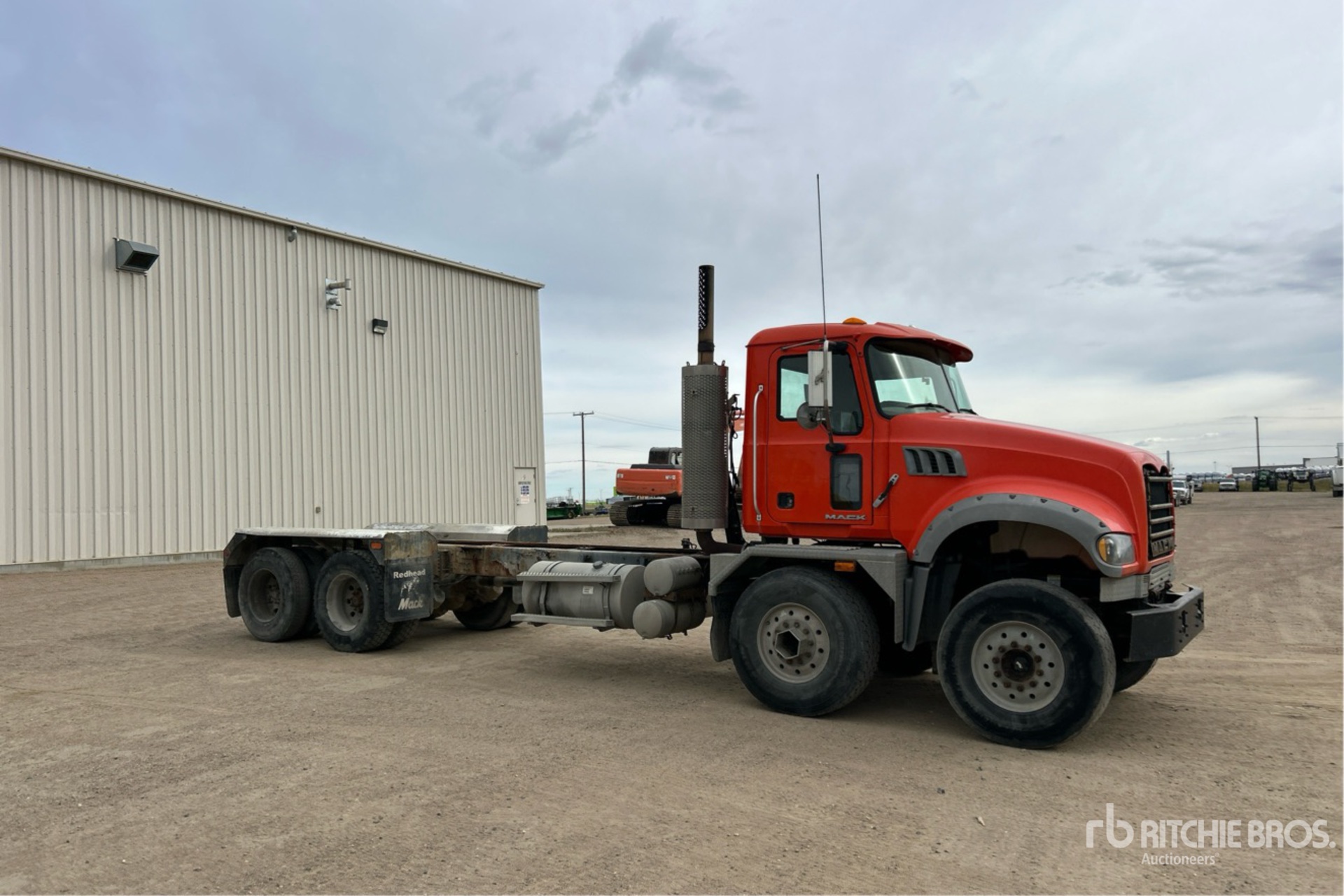 2009 Mack GU713