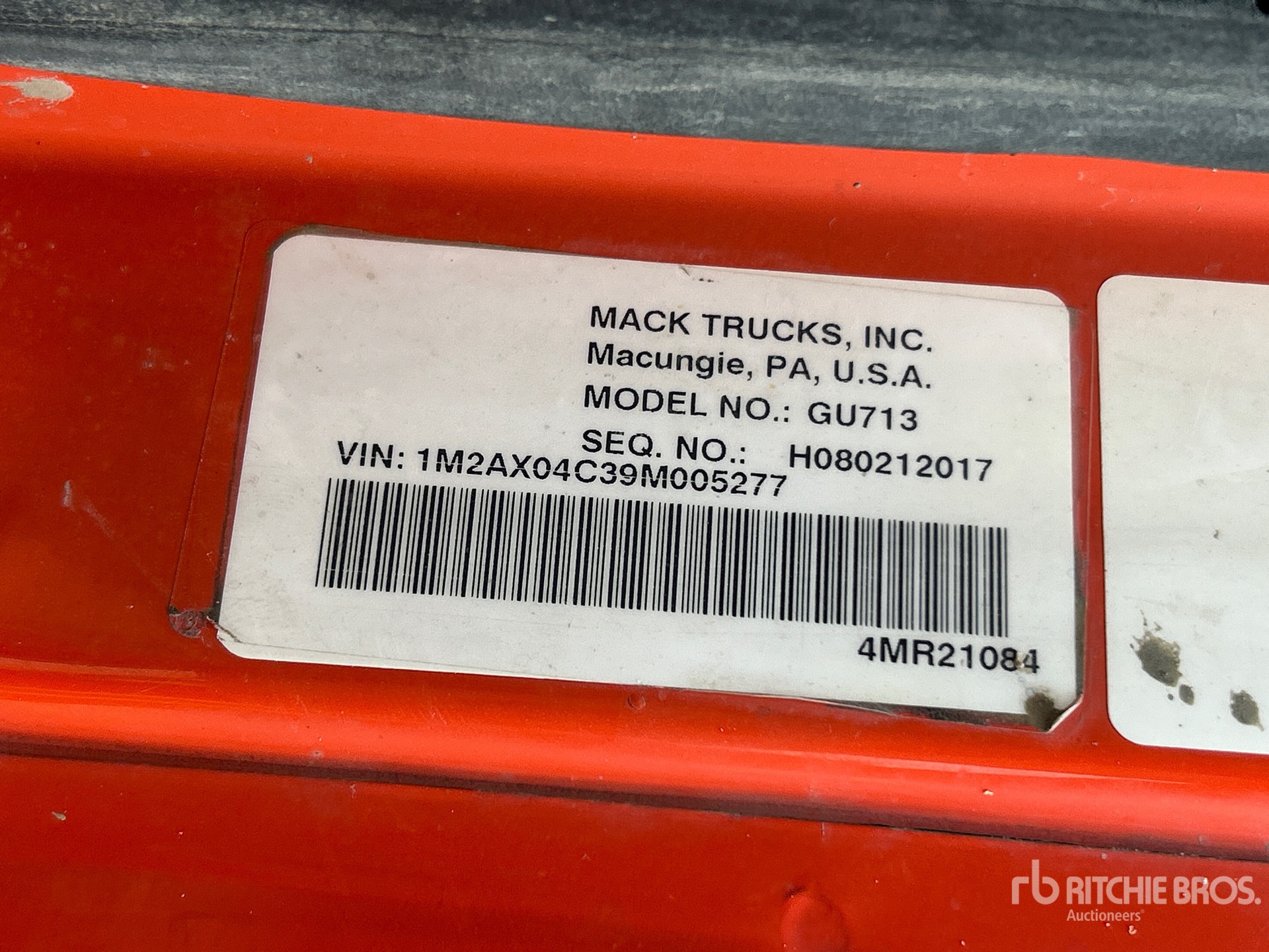 2009 Mack GU713