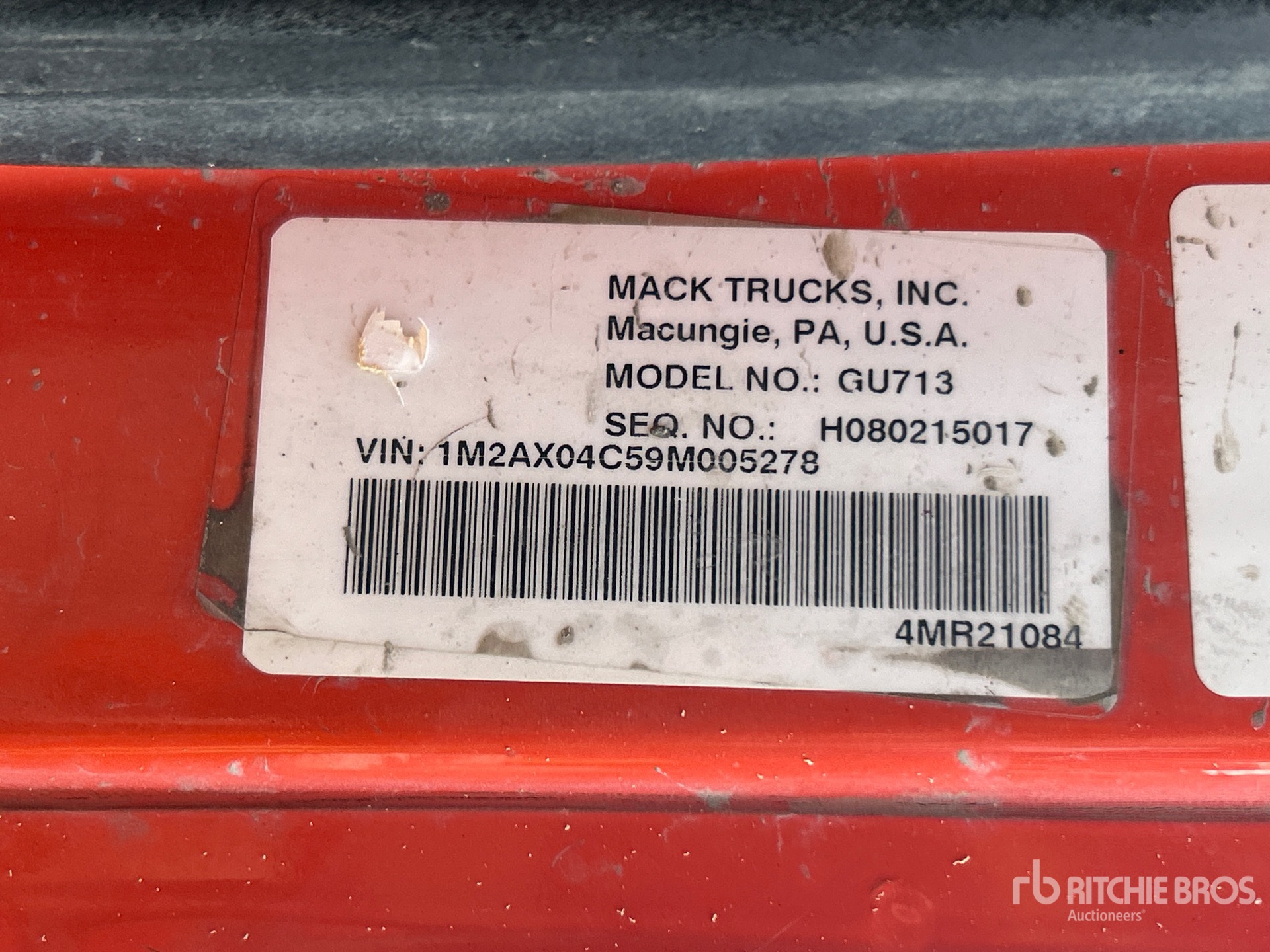2009 Mack GU713