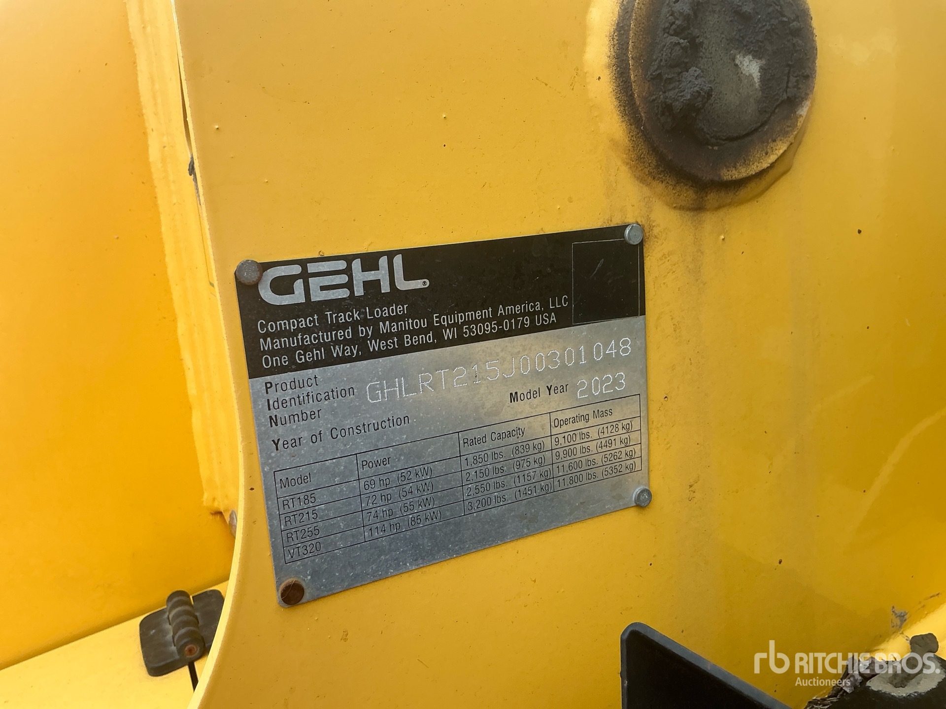 2023 Gehl RT215