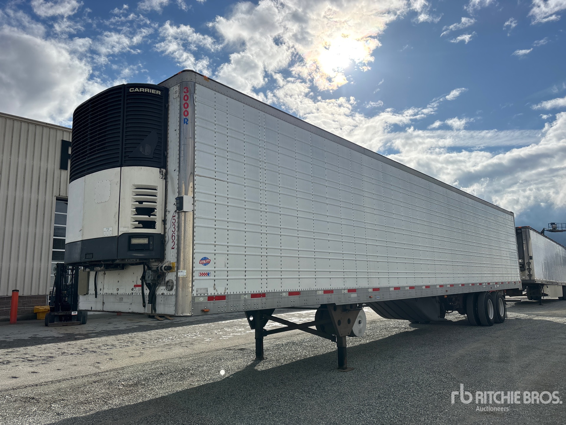 2014 Utility 53 FT T/A