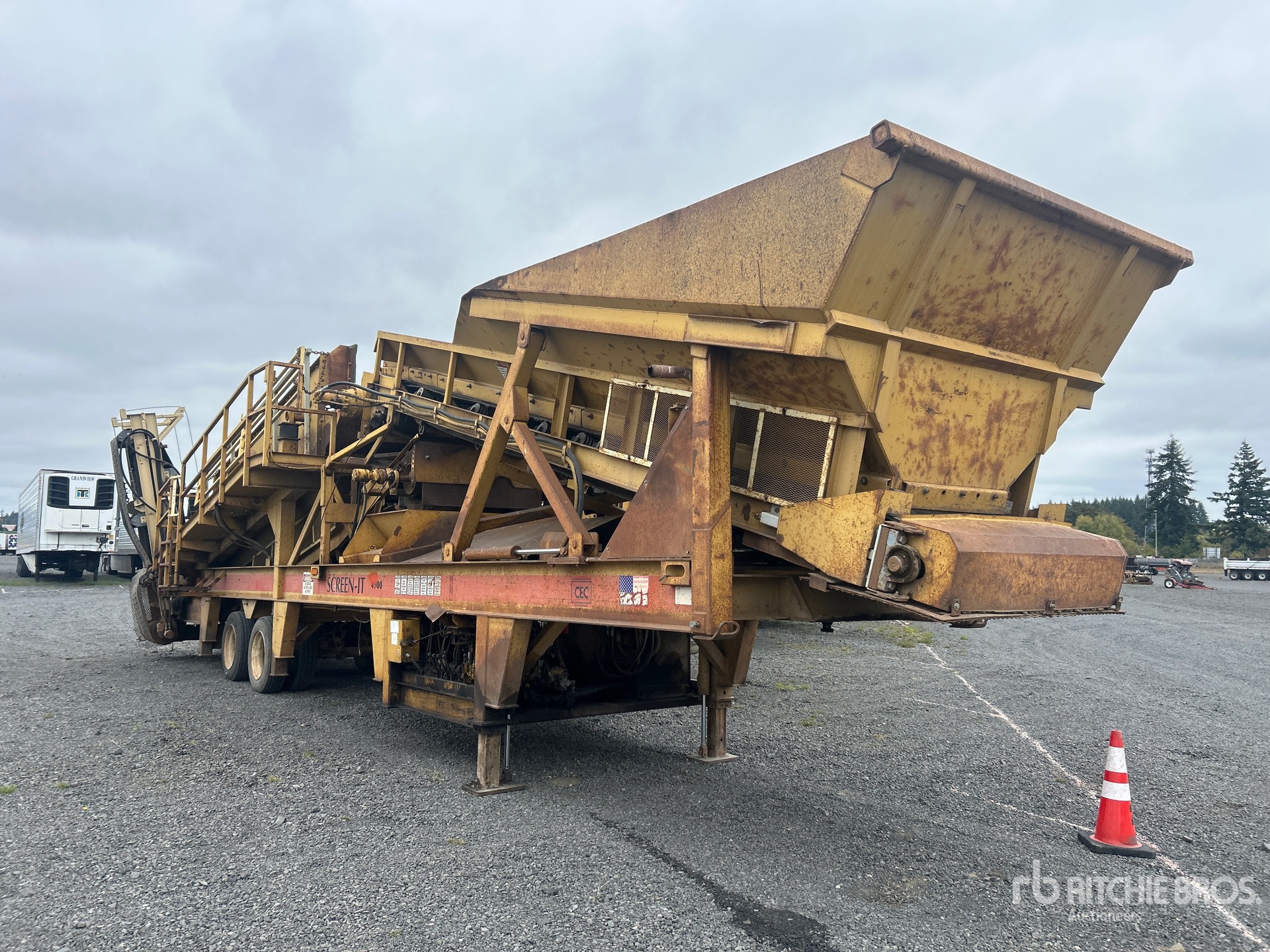 2004 CEC ROADRUNNER SCRE