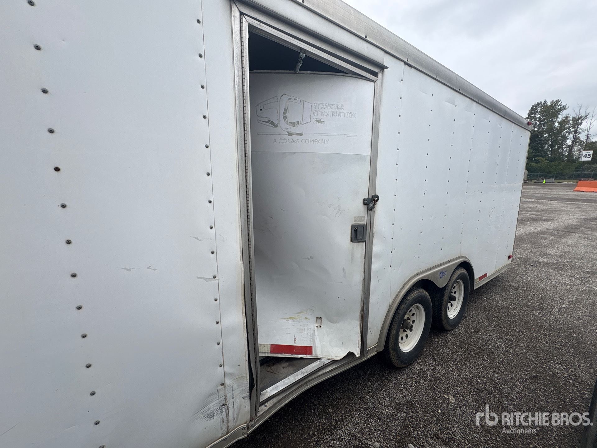 2005 Pace 20 FT T/A