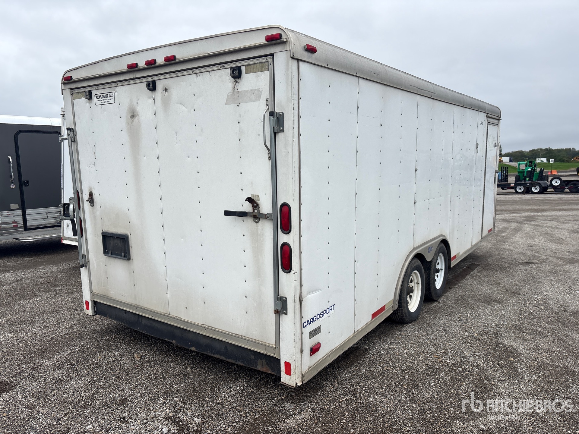2005 Pace 20 FT T/A