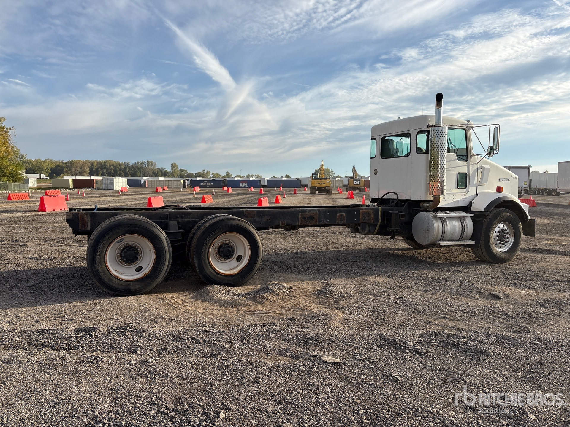 2003 Kenworth T800
