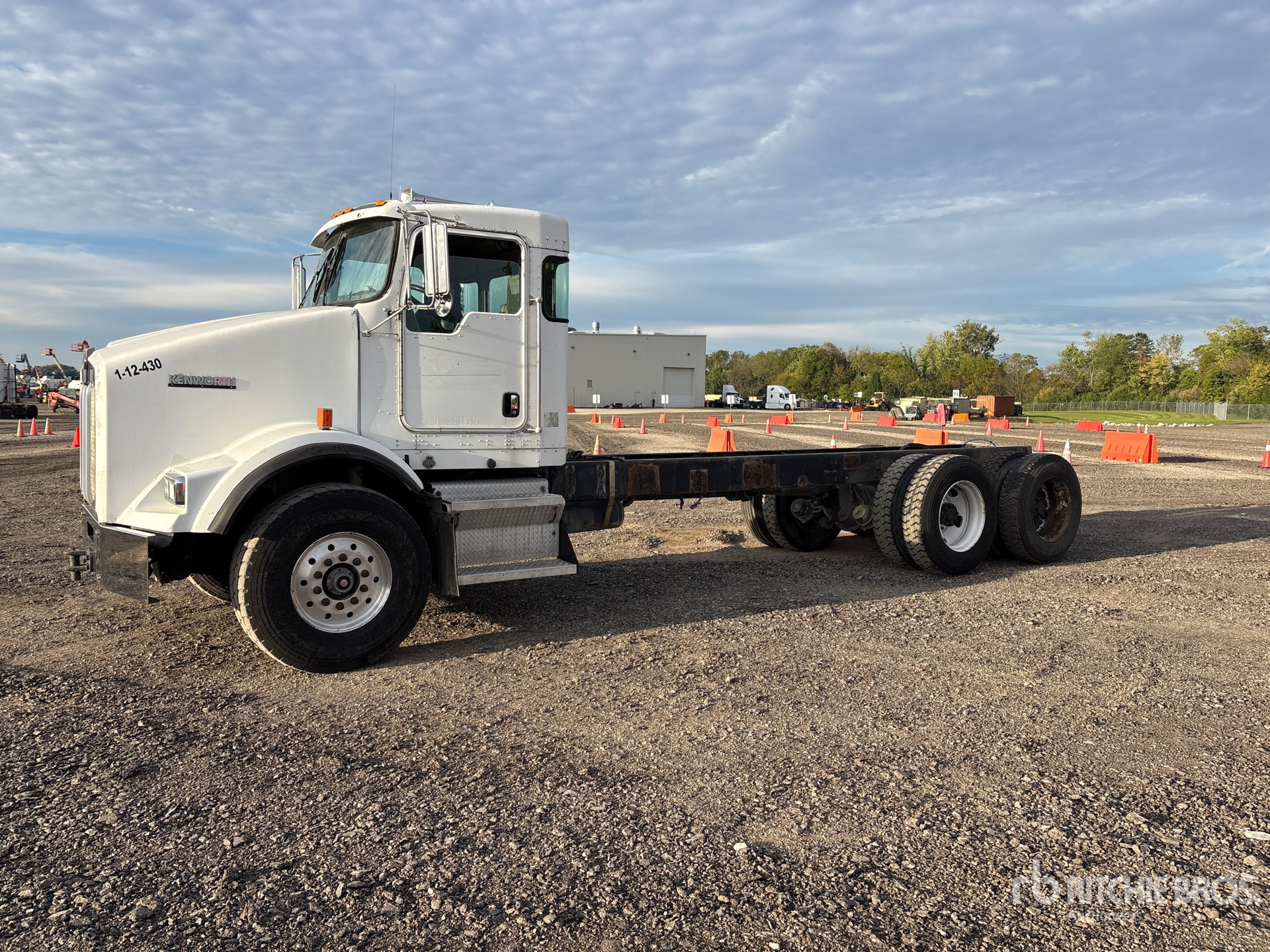 2003 Kenworth T800